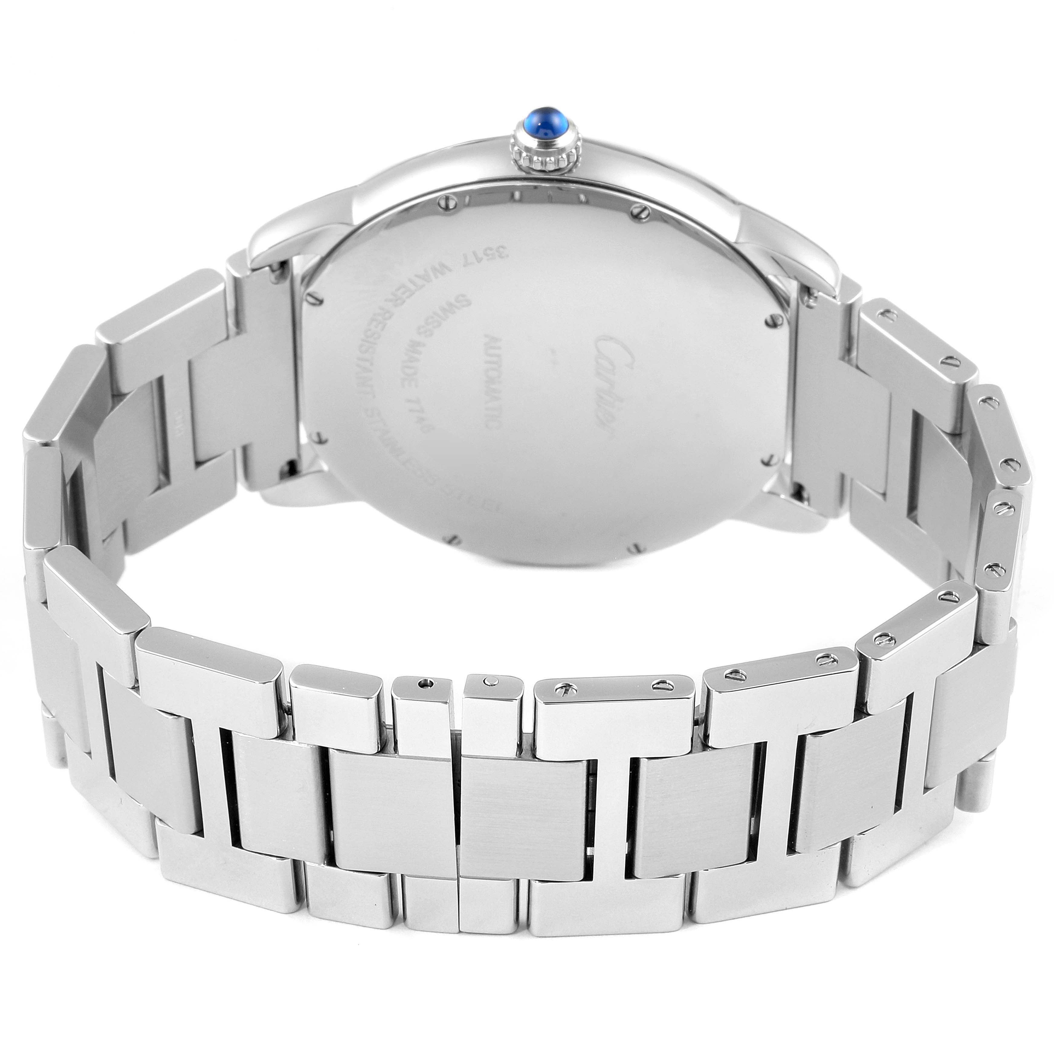 This image shows the back case and bracelet of the Ronde model watch by Cartier, viewed from the rear.