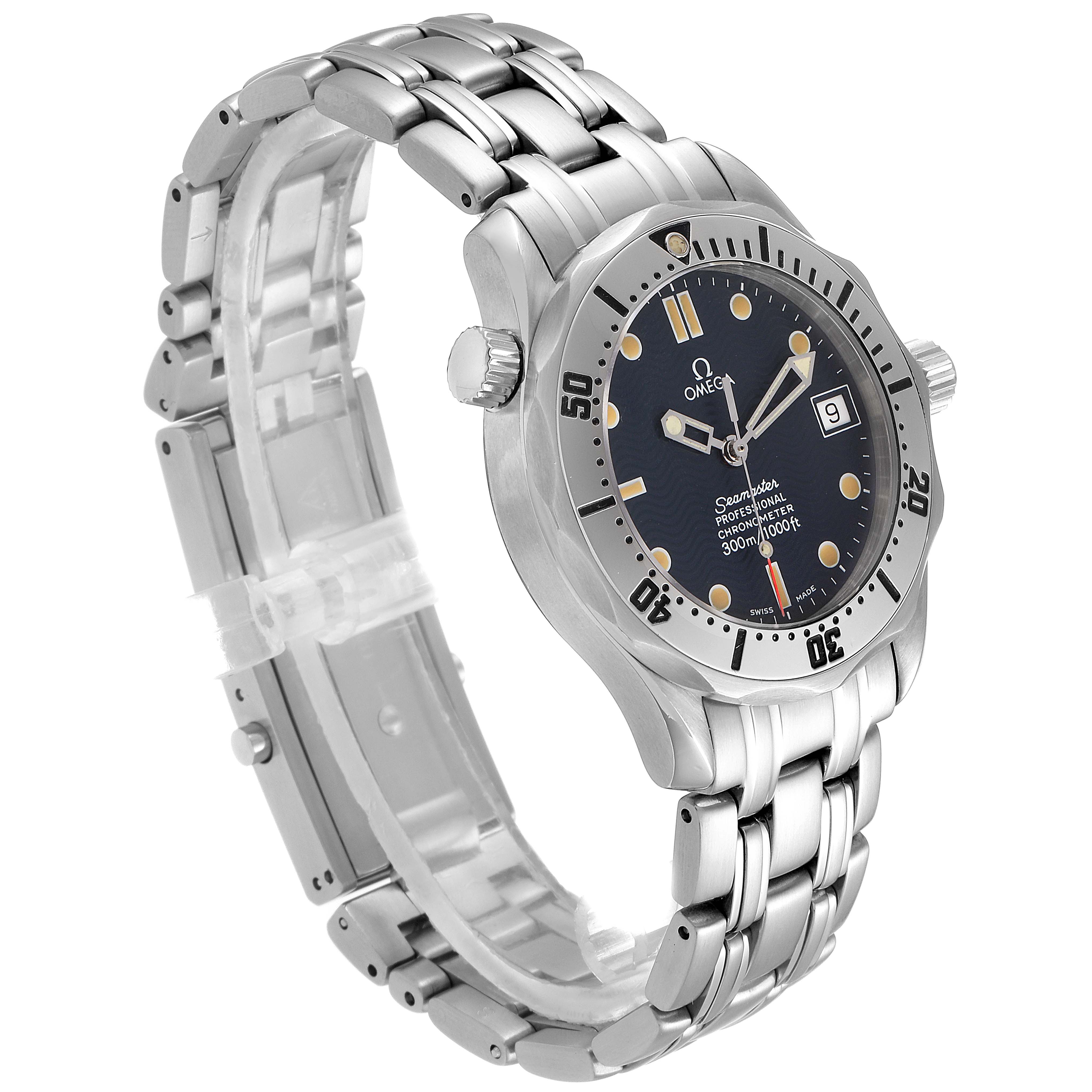 The image shows an angled view of the Omega Seamaster 2552.80.00 Men
s Stainless Steel Blue Dial 2552.80.00 Men
s Stainless Steel Blue Dial watch, highlighting the dial, bezel, crown, and metal bracelet.