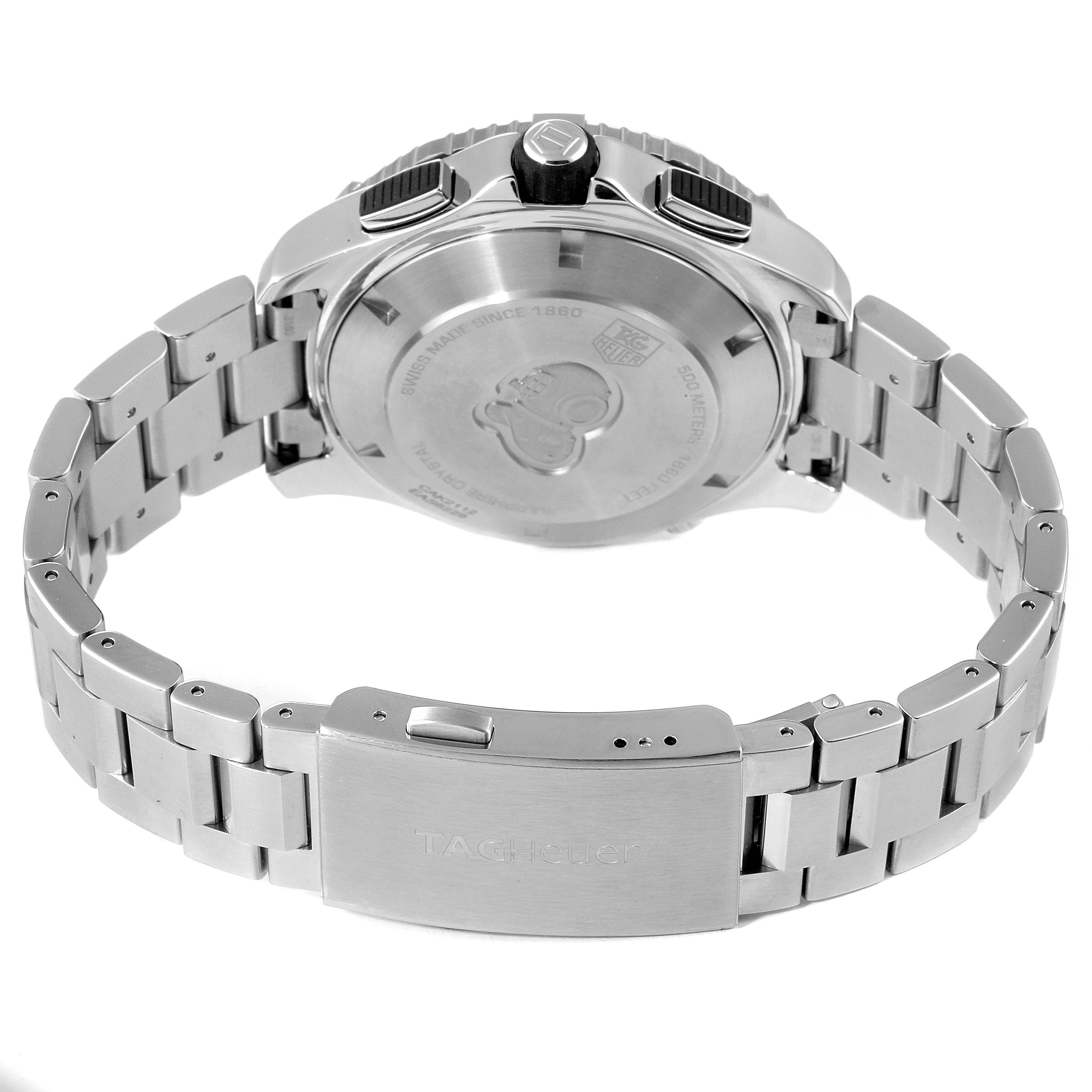 The image shows the back case and bracelet of the Tag Heuer Aquaracer CAK2112.BA0833 Men
s Stainless Steel Blue Dial CAK2112.BA0833 Men
s Stainless Steel Blue Dial watch from a rear angle.