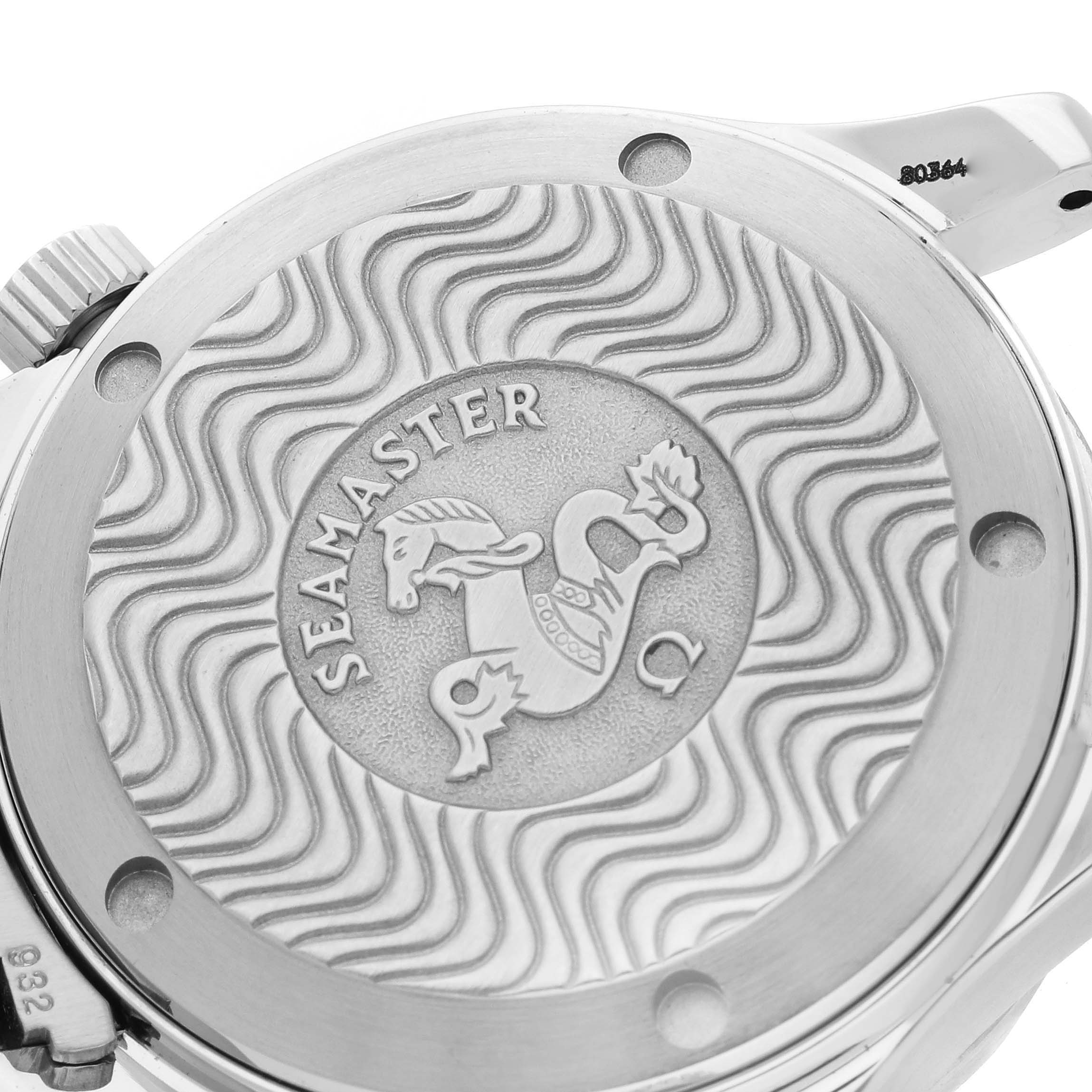 The image shows the case back of an Omega Seamaster 2252.50.00 Men
s Stainless Steel Black Dial 2252.50.00 Men
s Stainless Steel Black Dial watch, highlighting its embossed logo and wave pattern.