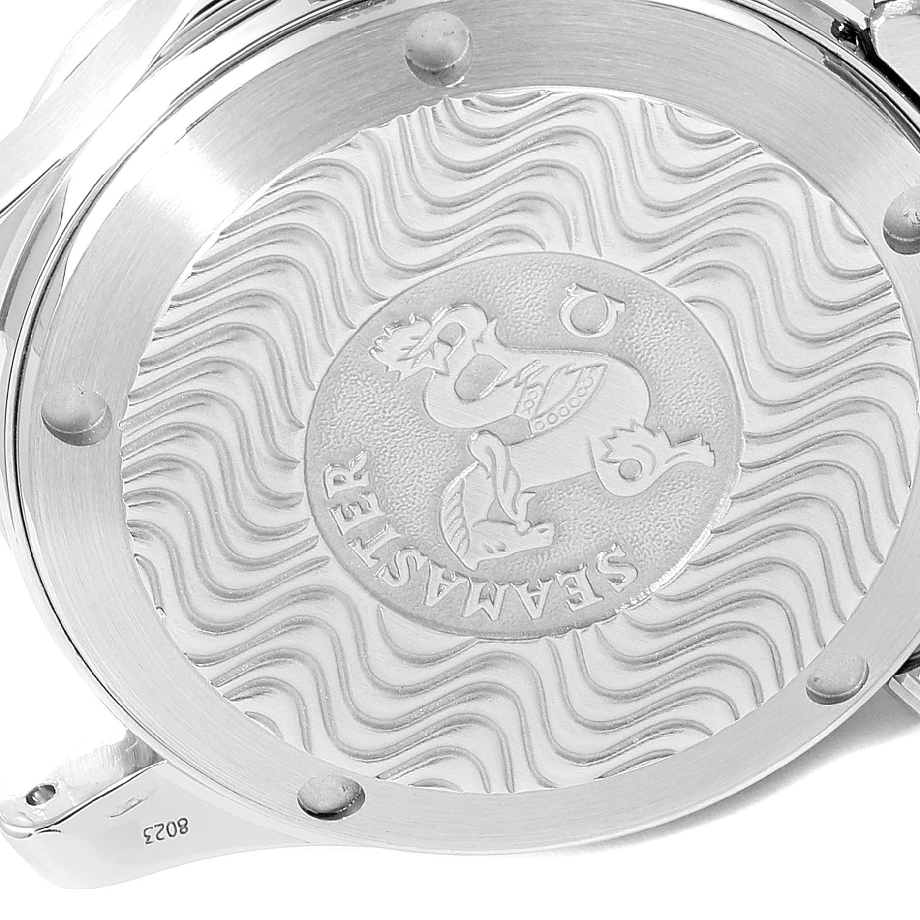 This image shows the back case of an Omega Seamaster 2252.50.00 Men
s Stainless Steel Black Dial 2252.50.00 Men
s Stainless Steel Black Dial watch, featuring the signature wavy pattern and embossed logo.