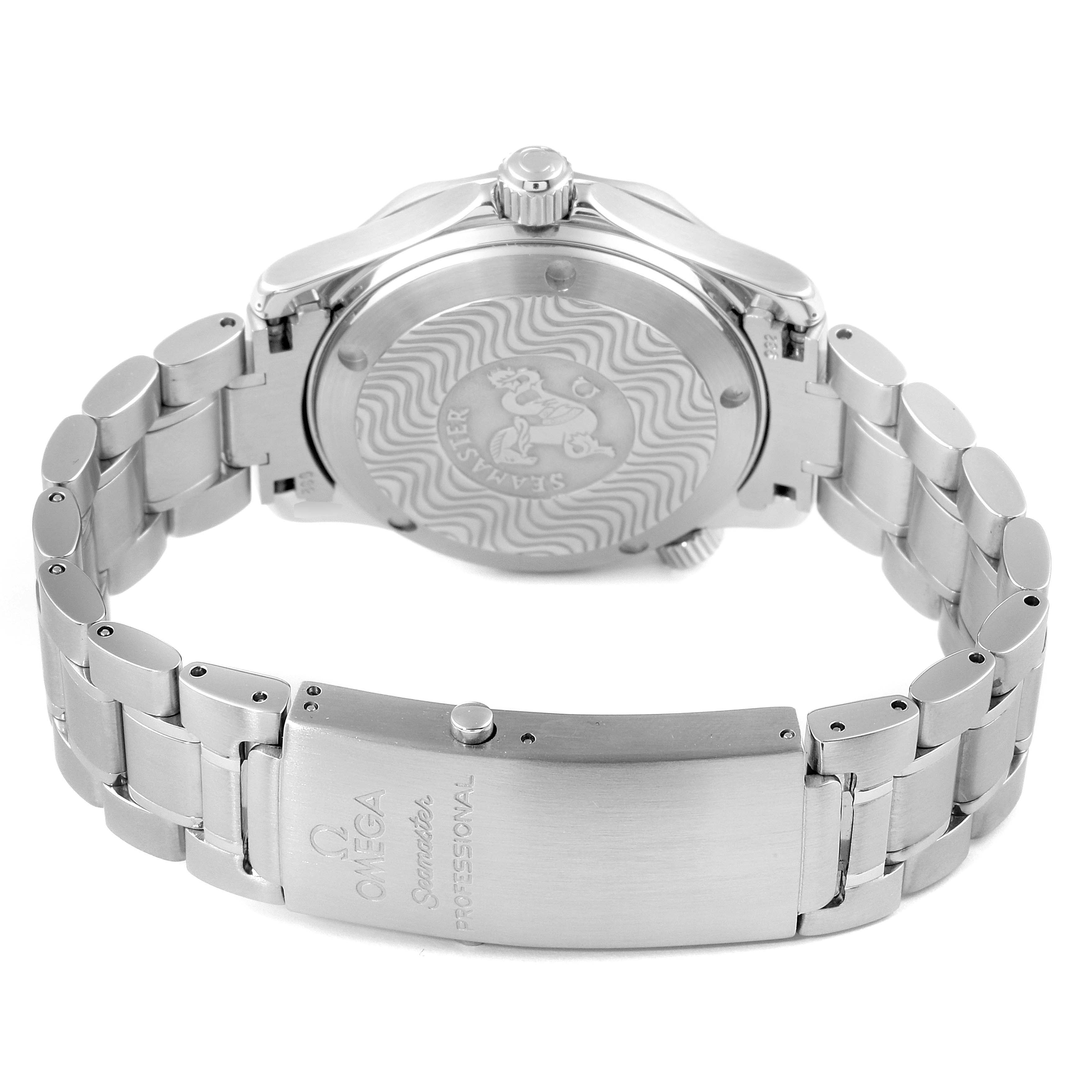 The image shows the back case and bracelet of an Omega Seamaster 2252.50.00 Men
s Stainless Steel Black Dial 2252.50.00 Men
s Stainless Steel Black Dial watch, featuring the clasp and engraved case back.