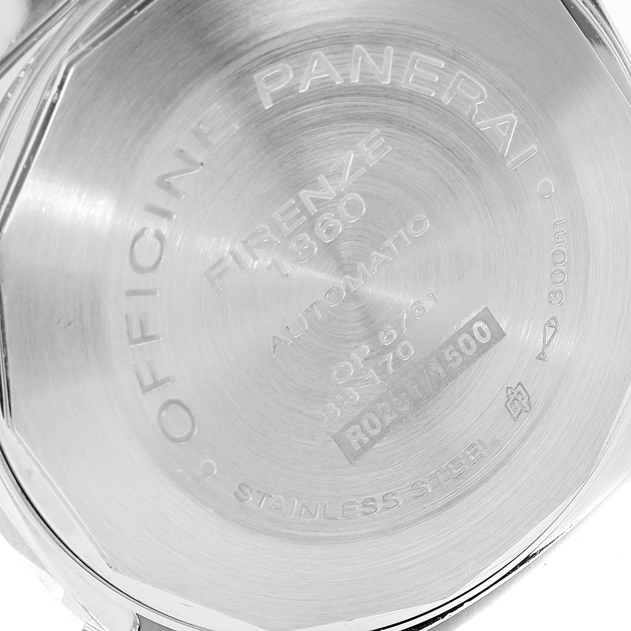 The image shows the stainless steel case back of a Panerai Luminor PAM00088 Men
s Stainless Steel Black Dial PAM00088 Men
s Stainless Steel Black Dial watch, displaying engravings and model details.
