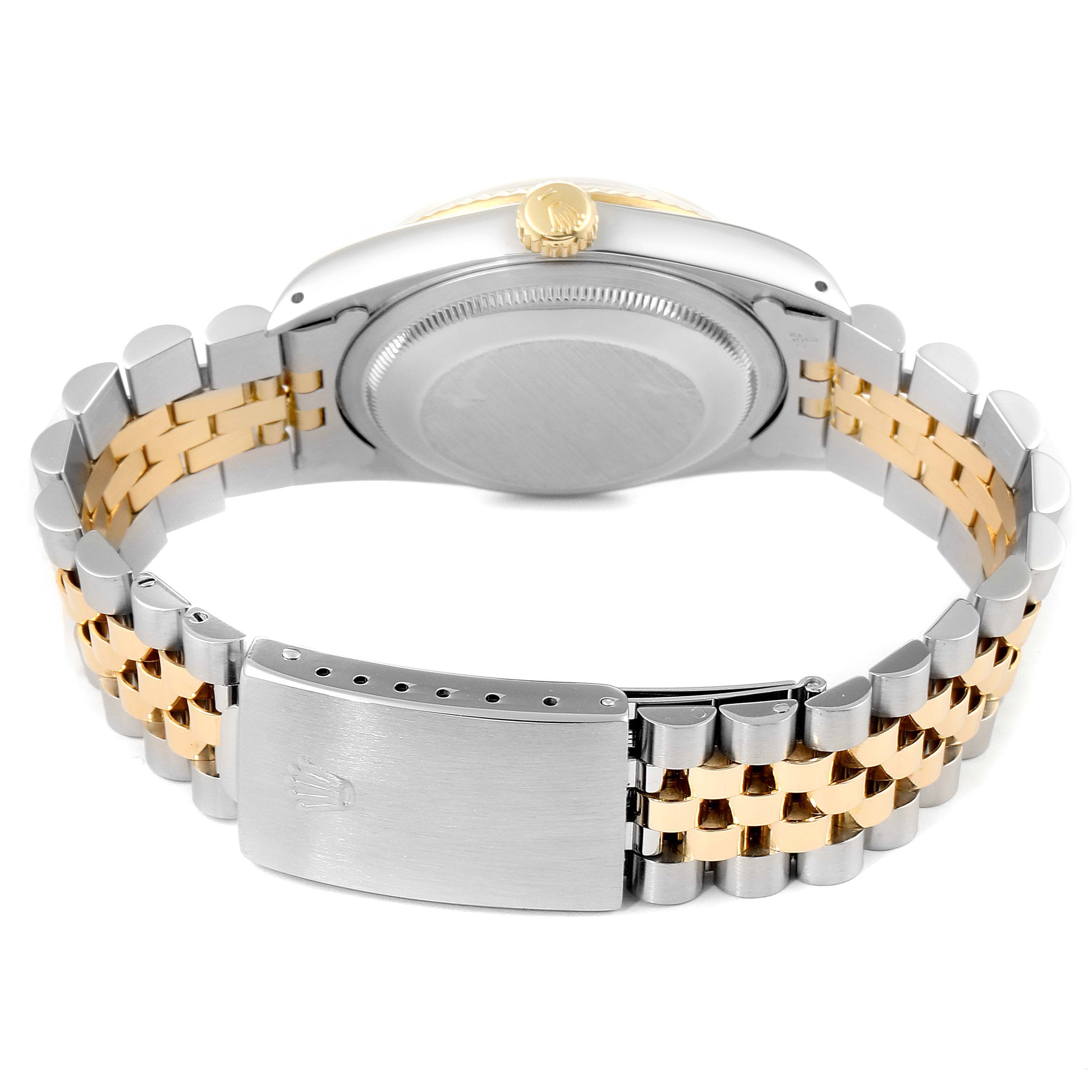 This image shows the back of a Rolex Datejust 16233 Men's Steel and Gold (two tone) Champagne Dial 16233 Men's Steel and Gold (two tone) Champagne Dial watch, highlighting the bracelet and clasp.