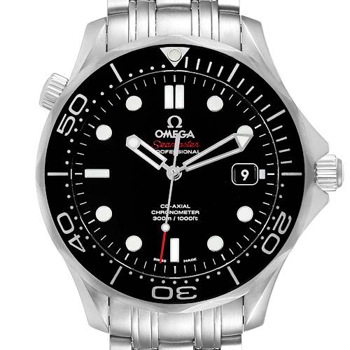 The image shows a front view of an Omega Seamaster watch displaying the dial, bezel, crown, and part of the bracelet.