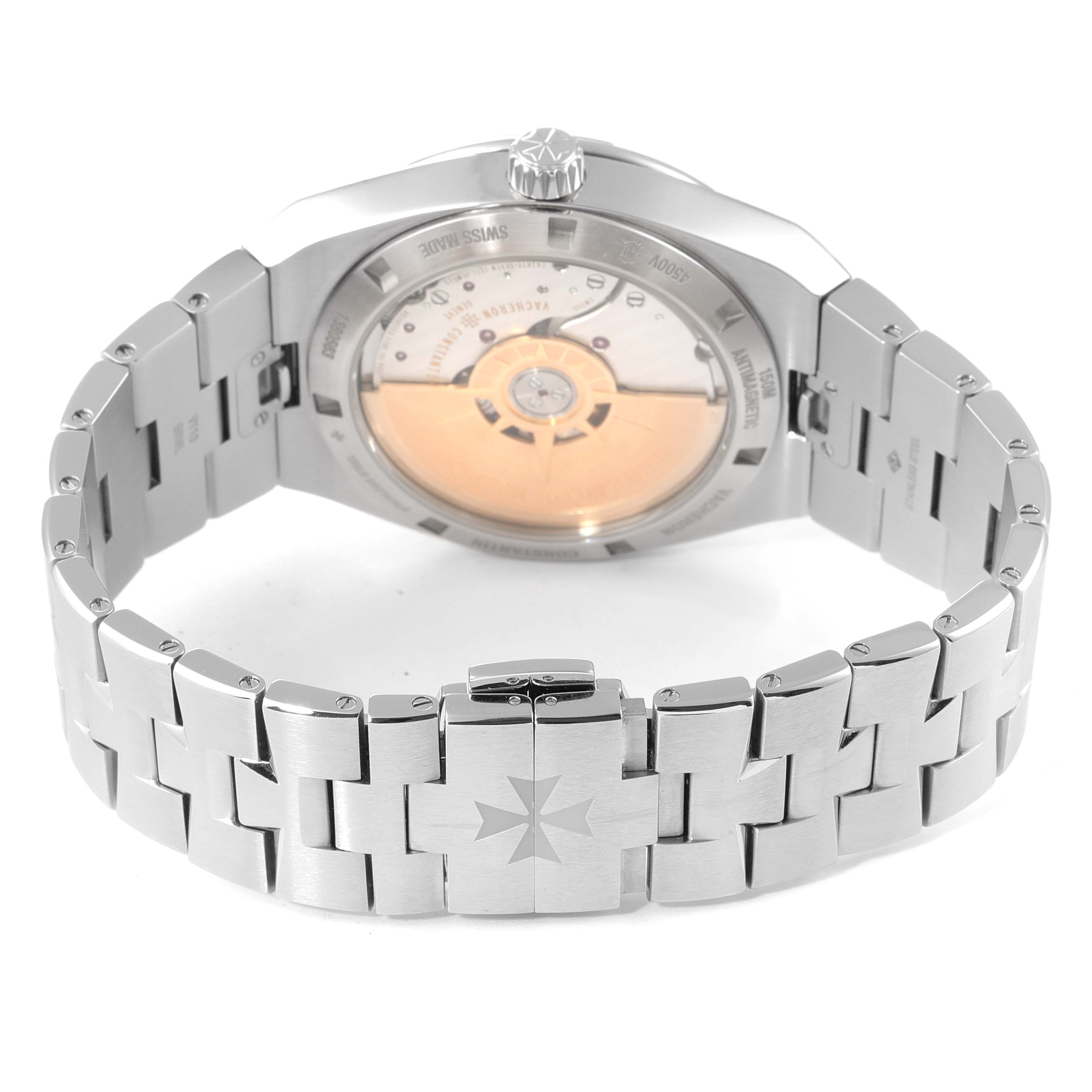 The image shows the back view of a Vacheron Constantin Overseas 4500V/110A-B126 Men
s Stainless Steel Silver Dial 4500V/110A-B126 Men
s Stainless Steel Silver Dial watch, highlighting the case back, bracelet, and clasp.