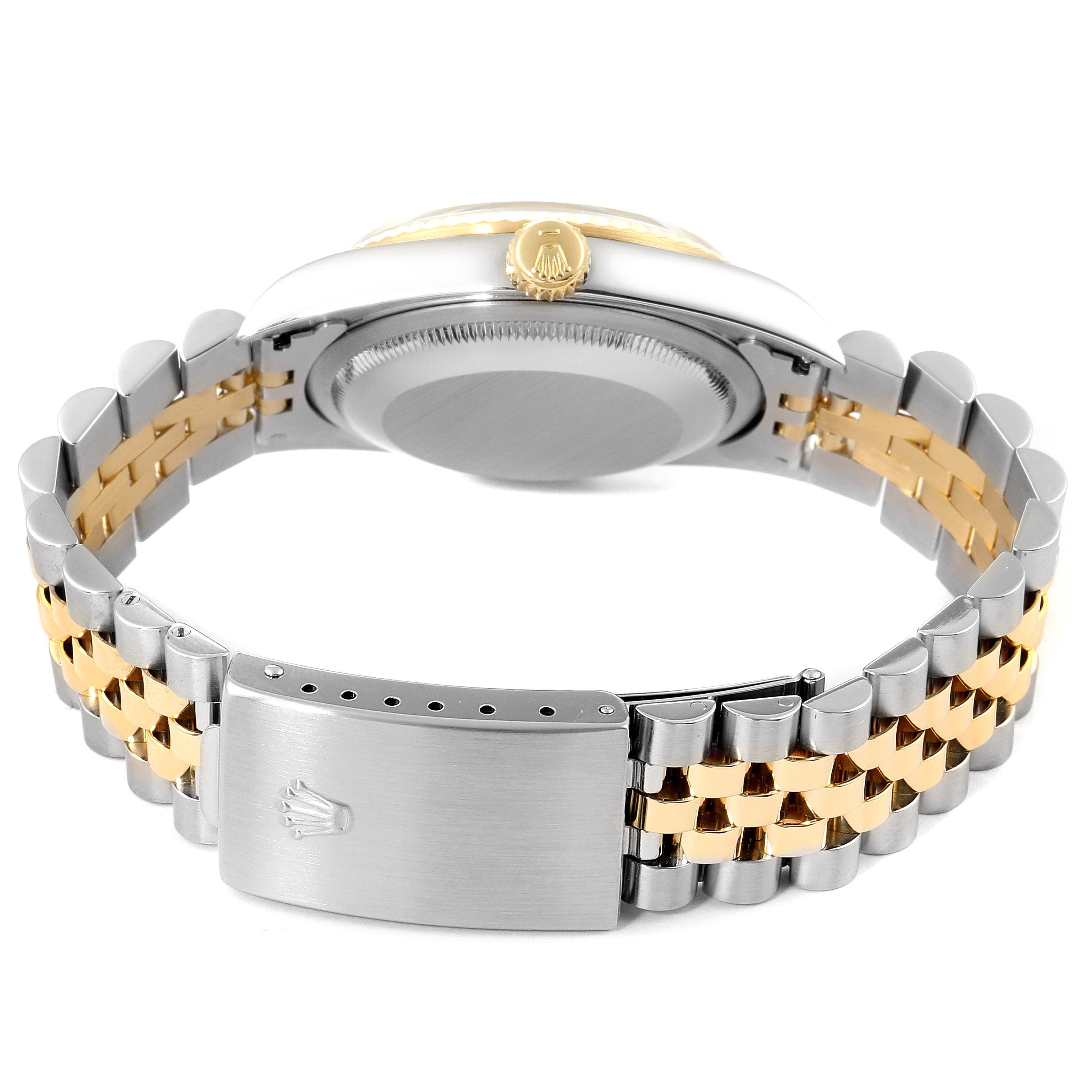 The image shows the back view of the Rolex Datejust 16233 Men's Steel and Gold (two tone) Black Dial 16233 Men's Steel and Gold (two tone) Black Dial watch, highlighting the bracelet and clasp.