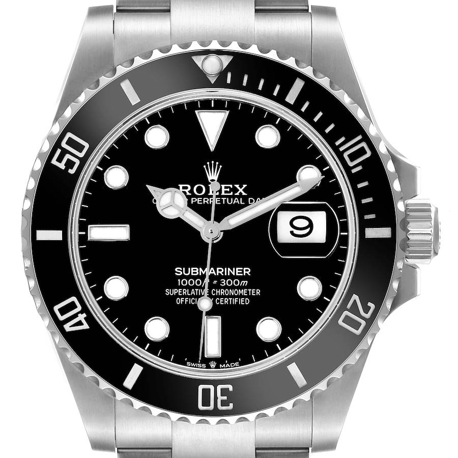 The image shows a front view of the Rolex Submariner watch, highlighting the bezel, dial, hands, and date window.