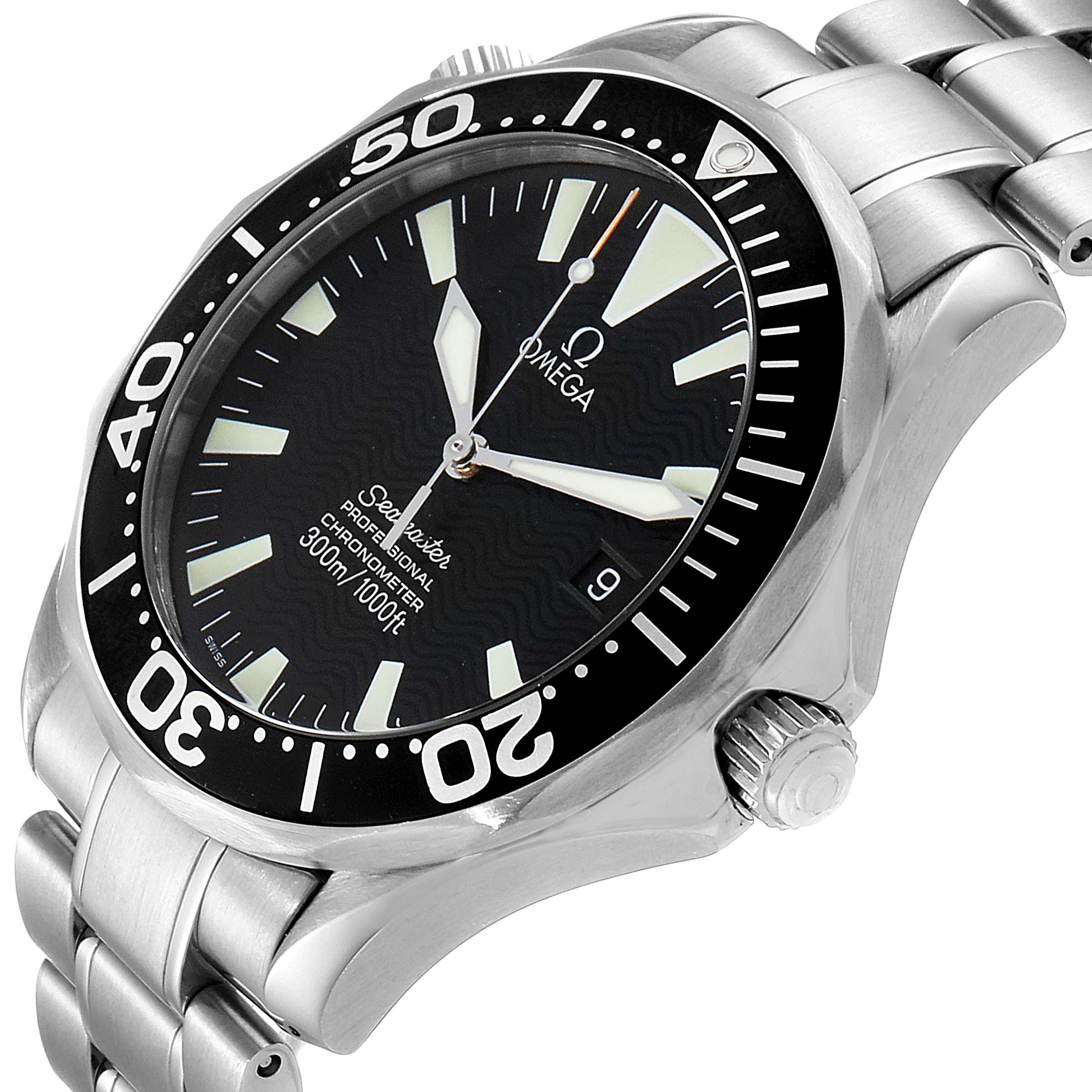 The image shows the face and part of the bracelet of the Omega Seamaster 2254.50.00 Men
s Stainless Steel Black Dial 2254.50.00 Men
s Stainless Steel Black Dial watch, viewed from an angled perspective.