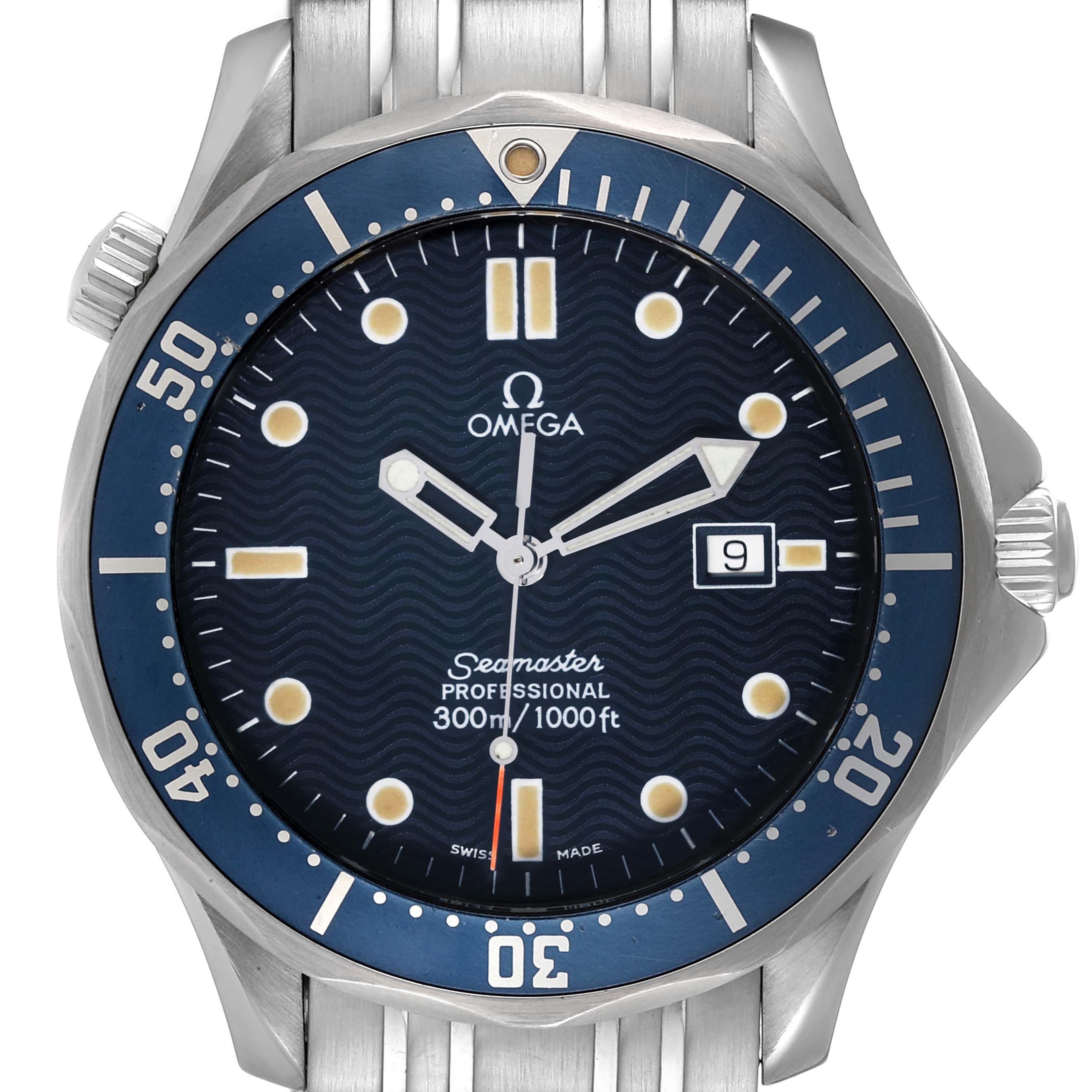 The image shows a front view of the Omega Seamaster 2541.80.00 Men's Stainless Steel Blue Dial 2541.80.00 Men's Stainless Steel Blue Dial watch displaying its face, bezel, and part of the bracelet.