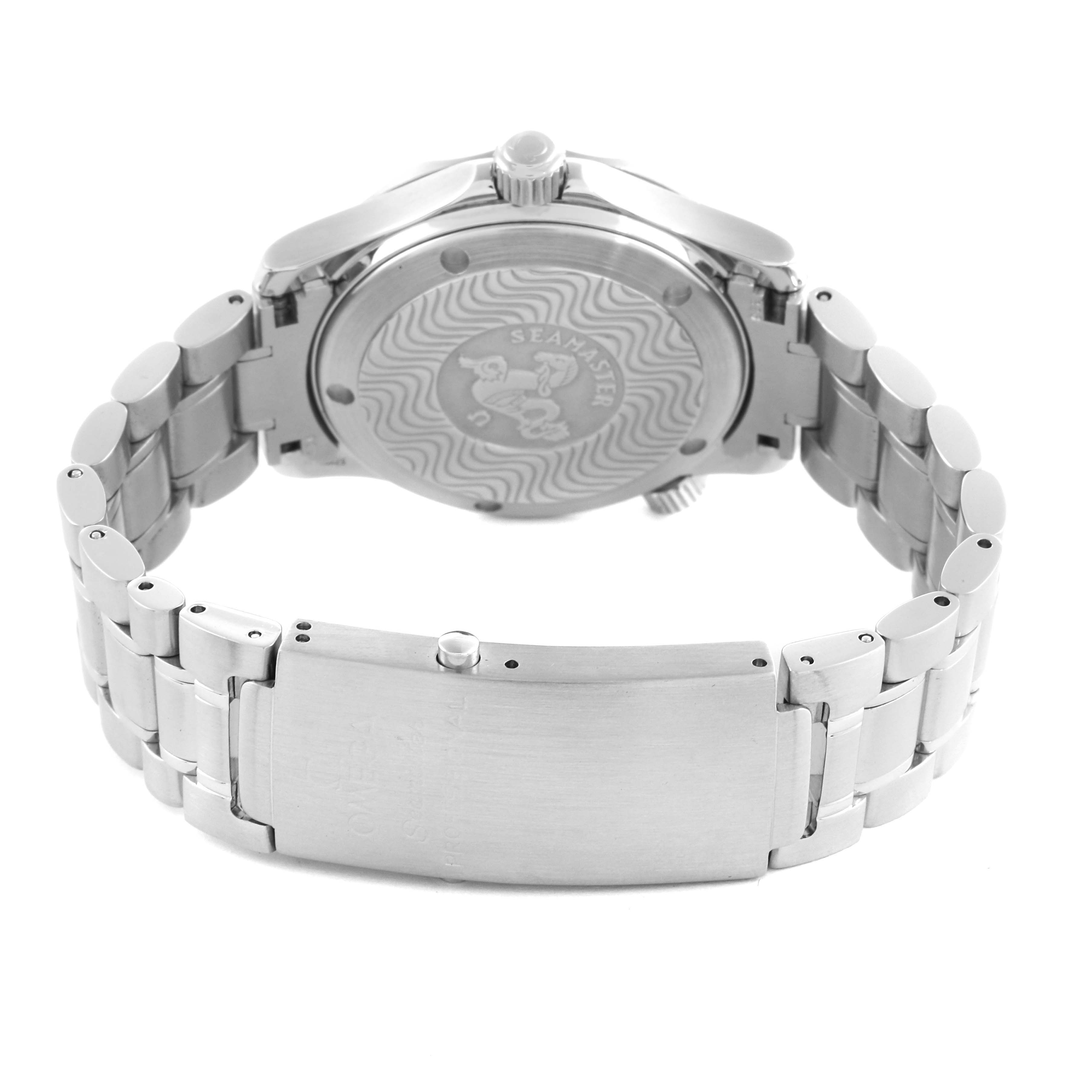 The image shows the back and clasp of an Omega Seamaster 2262.50.00 Men
s Stainless Steel Black Dial 2262.50.00 Men
s Stainless Steel Black Dial watch, highlighting the case back and bracelet.