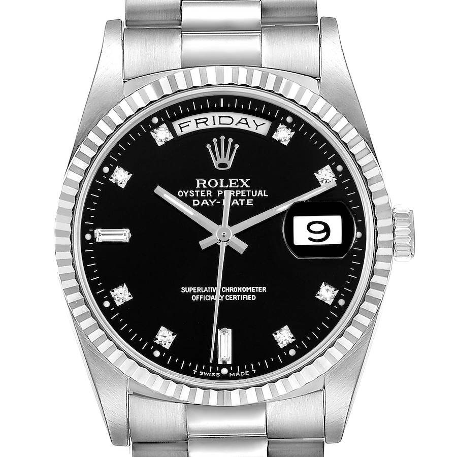 The image shows a front view of the Rolex President watch, highlighting its face, bezel, and part of the bracelet.