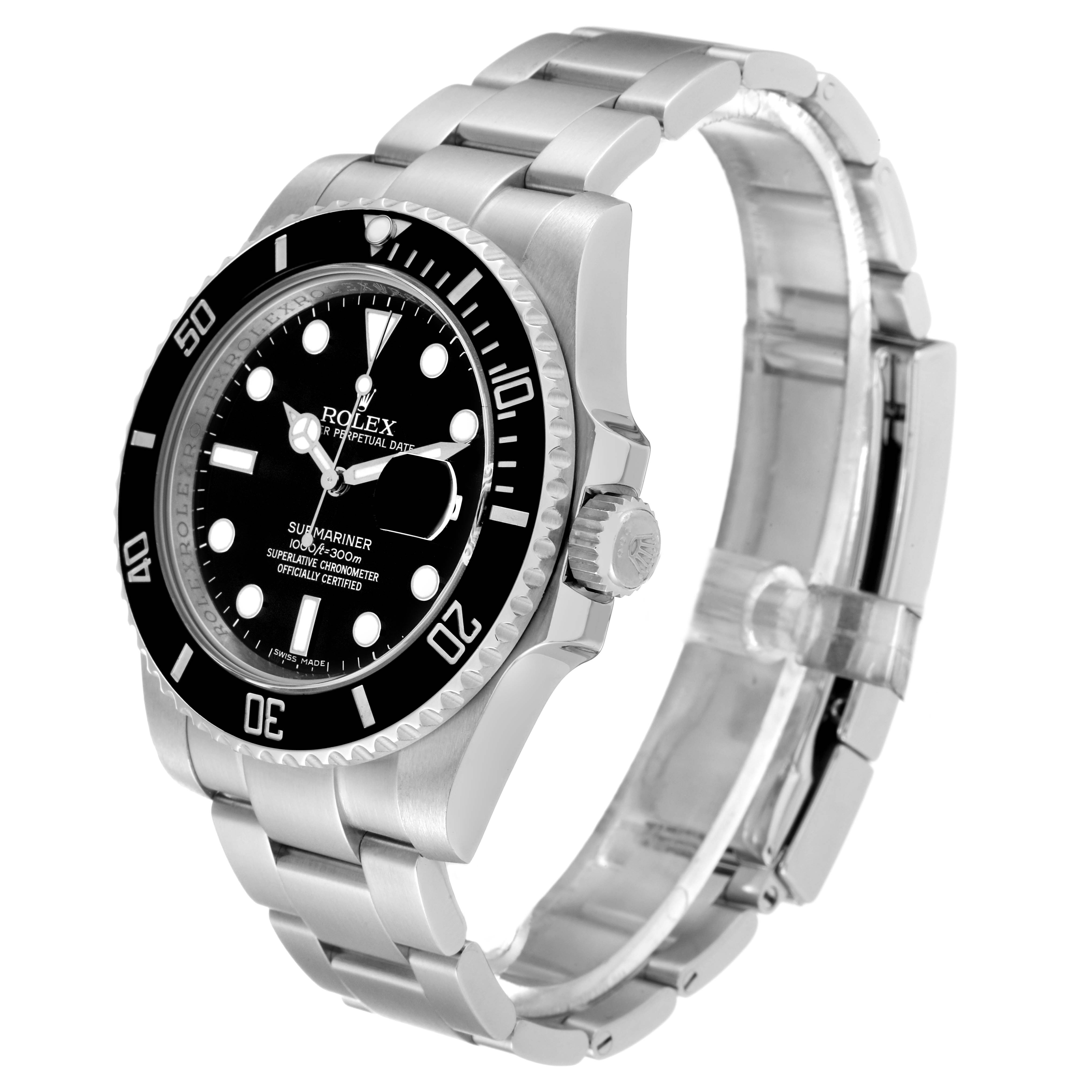 This image shows a side angle of a Rolex Submariner 116610 Men
s Stainless Steel Black Dial 116610 Men
s Stainless Steel Black Dial watch, highlighting its bezel, dial, and bracelet.