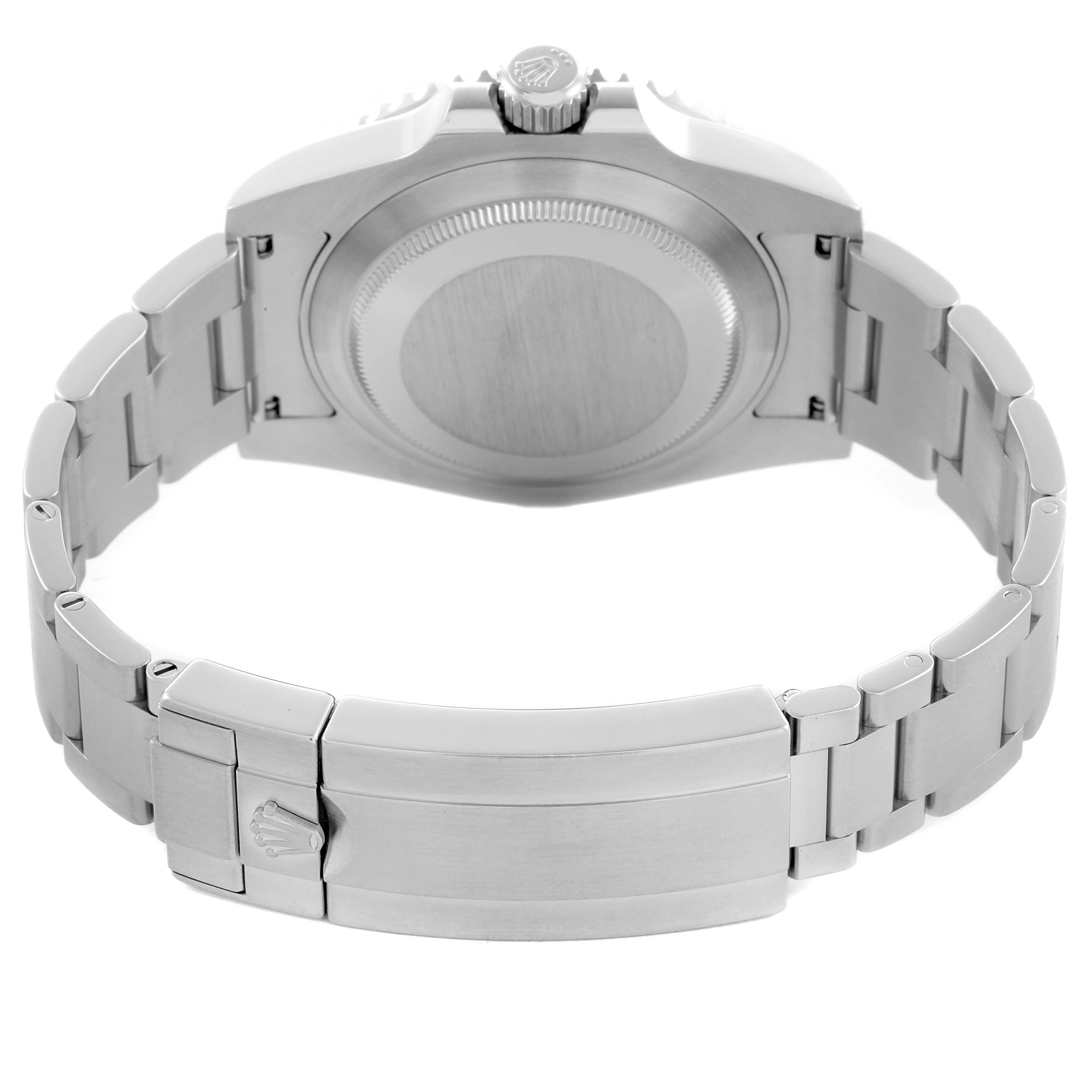 The image shows the back view of a Rolex Submariner 114060 Men
s Stainless Steel Black Dial 114060 Men
s Stainless Steel Black Dial, highlighting the clasp and bracelet.