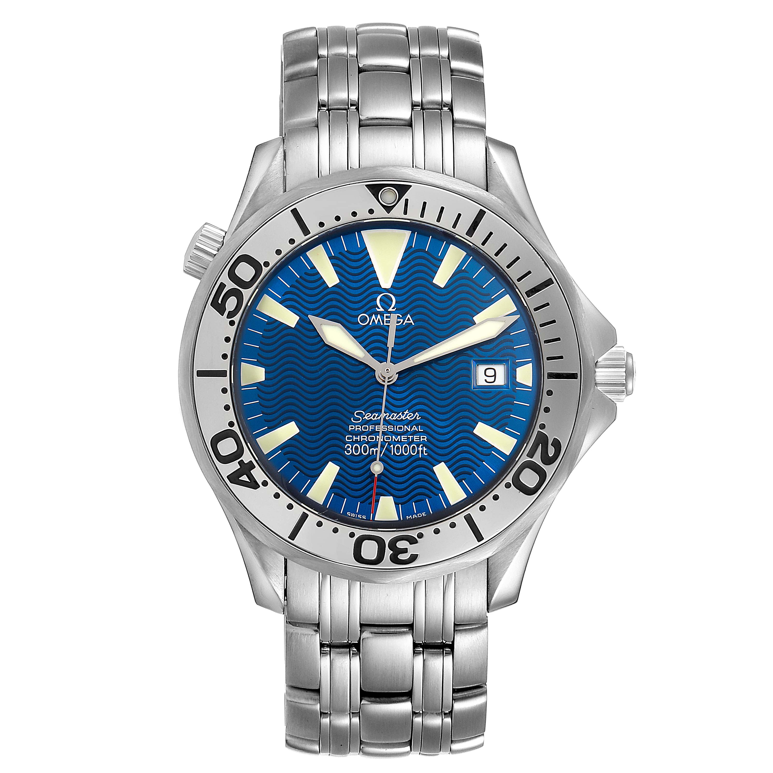 This image shows a front view of the Omega Seamaster 2255.80.00 Men
s Stainless Steel Blue Dial 2255.80.00 Men
s Stainless Steel Blue Dial model watch, displaying its dial, bezel, and bracelet.