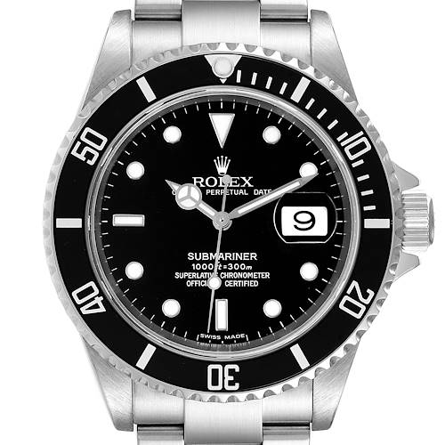 This image shows a front view of a Rolex Submariner watch, displaying the dial, bezel, and part of the bracelet.