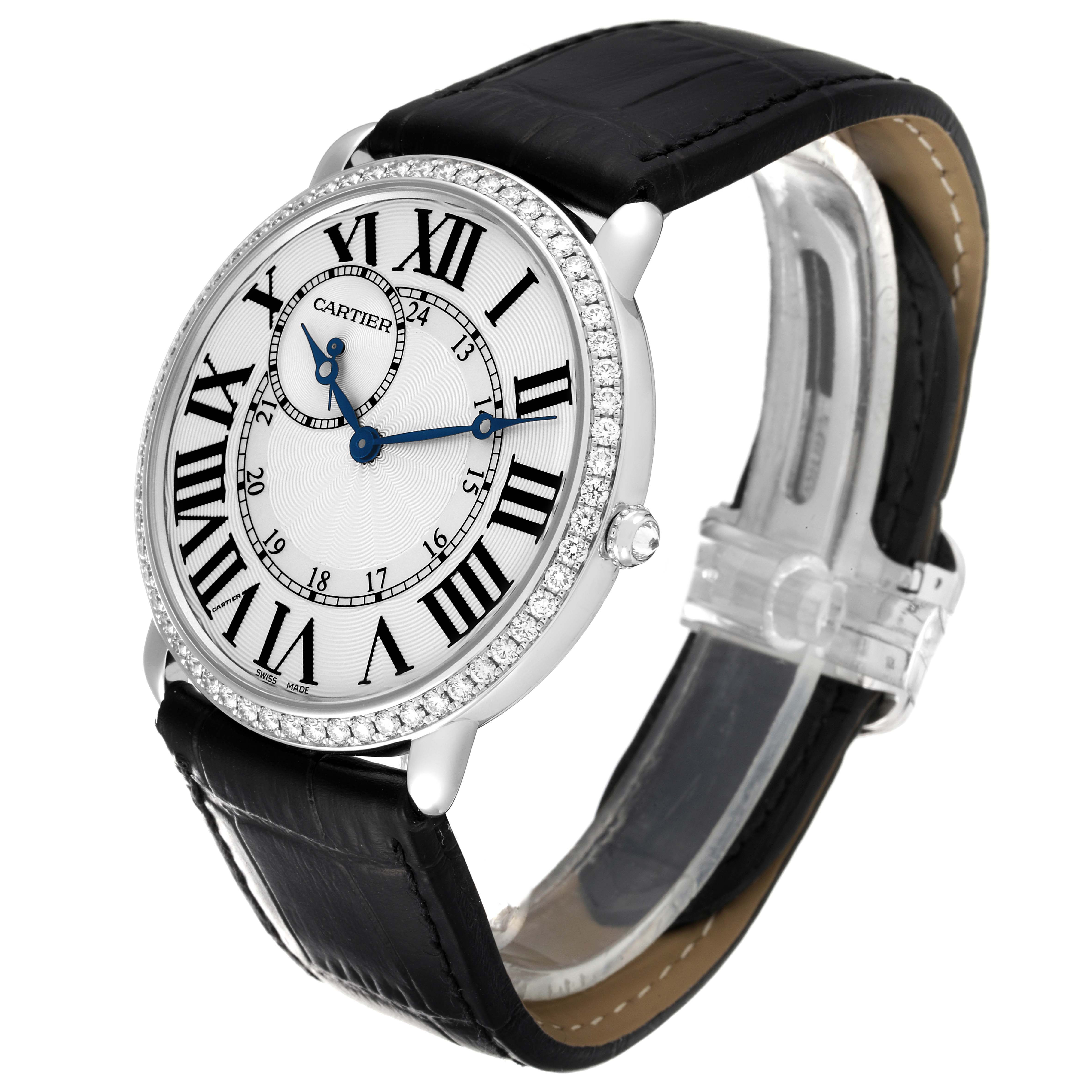 The Cartier Ronde WR007002 Men's White Gold Silver Dial WR007002 Men's White Gold Silver Dial watch is shown at a slight angle, displaying the face, bezel, strap, and crown.