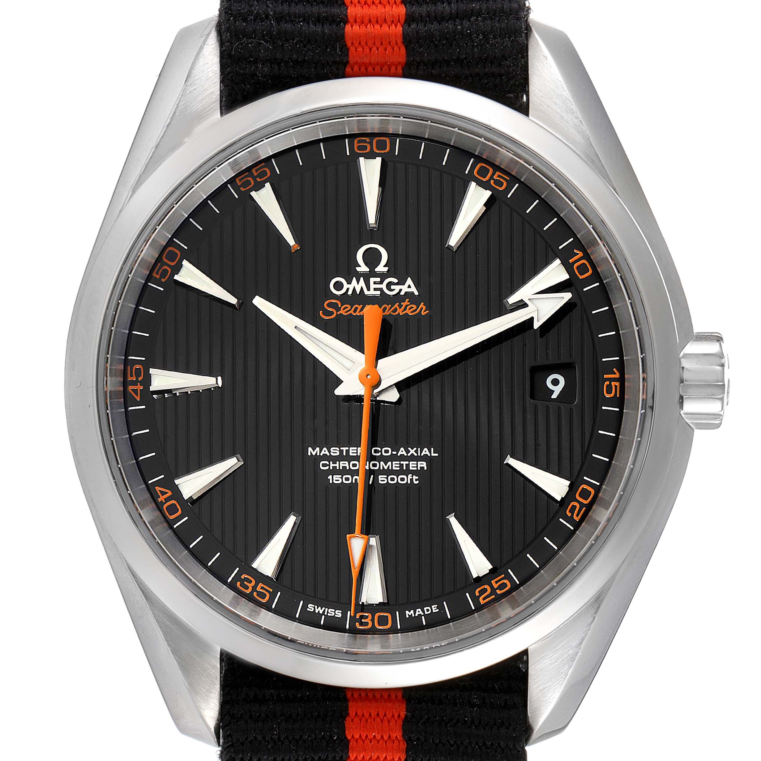 The image shows a frontal view of the Omega Aqua Terra 231.12.42.21.01.002 Men
s Stainless Steel Black Dial 231.12.42.21.01.002 Men
s Stainless Steel Black Dial watch, including the dial, hands, bezel, and strap.