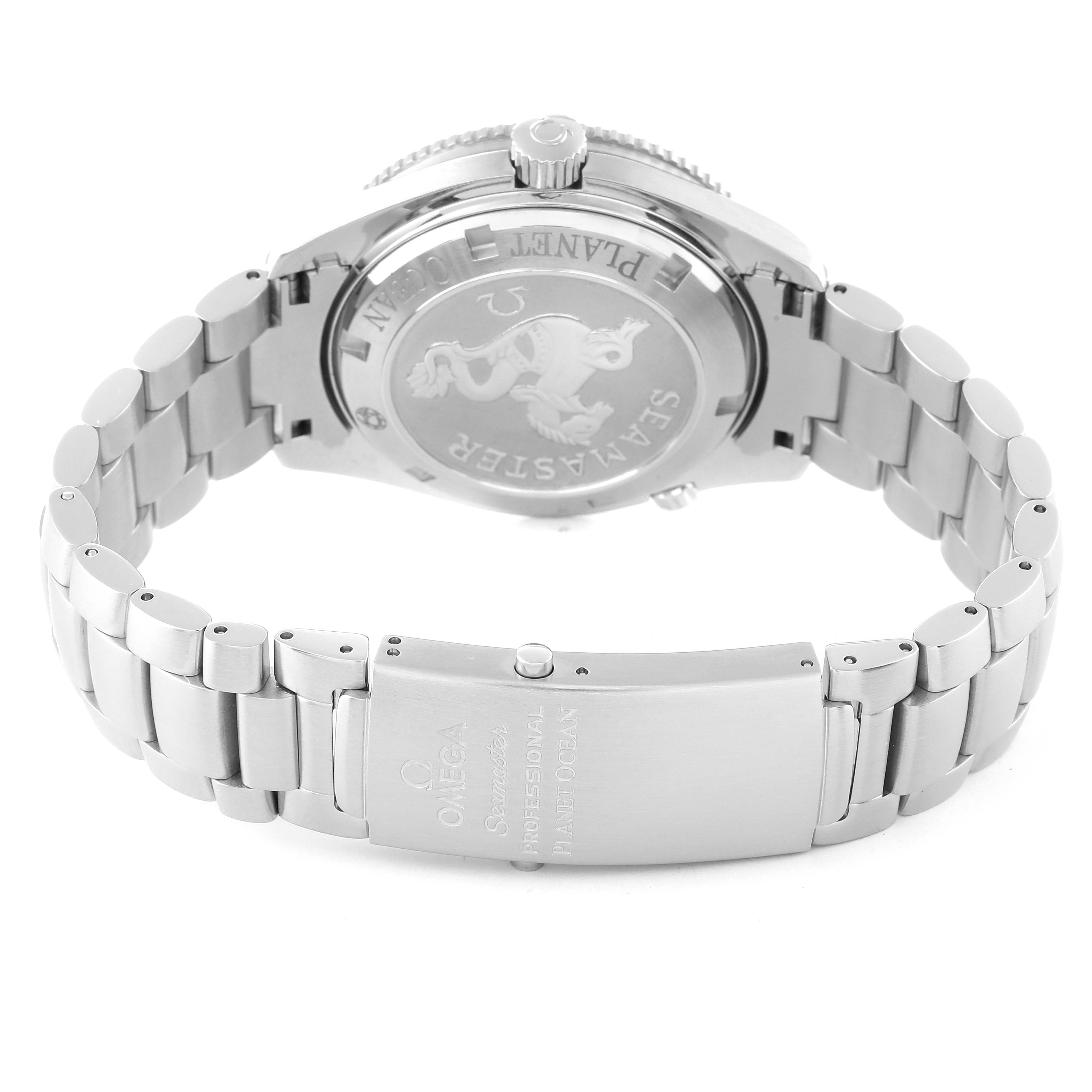 This image shows the back view and bracelet of the Omega Planet Ocean 2209.50.00 Men
s Stainless Steel Black Dial 2209.50.00 Men
s Stainless Steel Black Dial watch, including the case back and clasp.