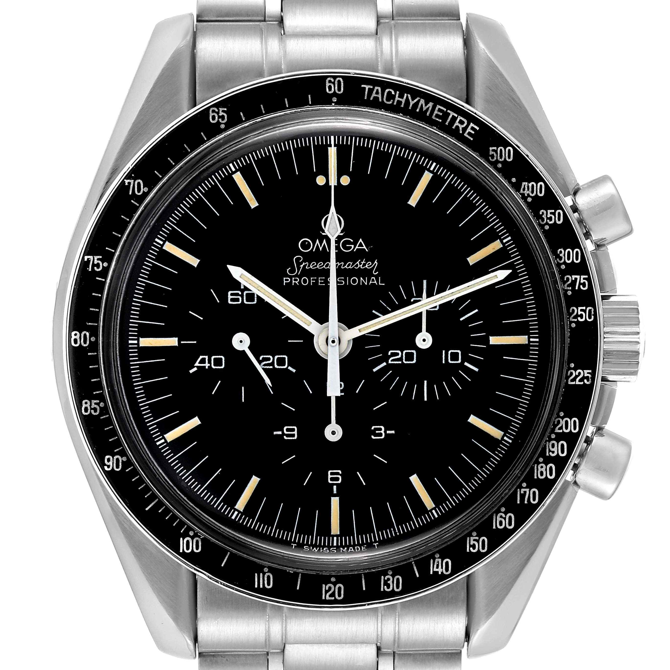 This image shows a front view of the Omega Speedmaster 3590.50.00 Men
s Stainless Steel Black Dial 3590.50.00 Men
s Stainless Steel Black Dial watch, highlighting its dial, tachymeter bezel, and stainless steel bracelet.
