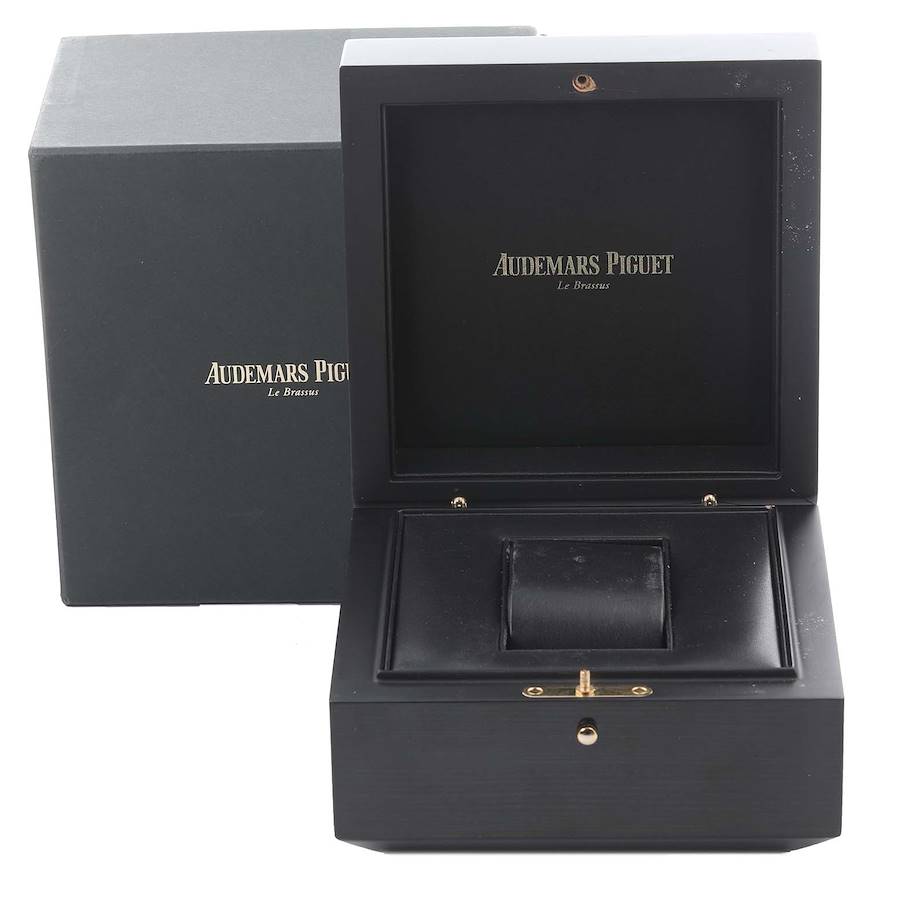 Audemars Piguet Royal Oak Yellow Gold 5402BA-001 | Stock 66489