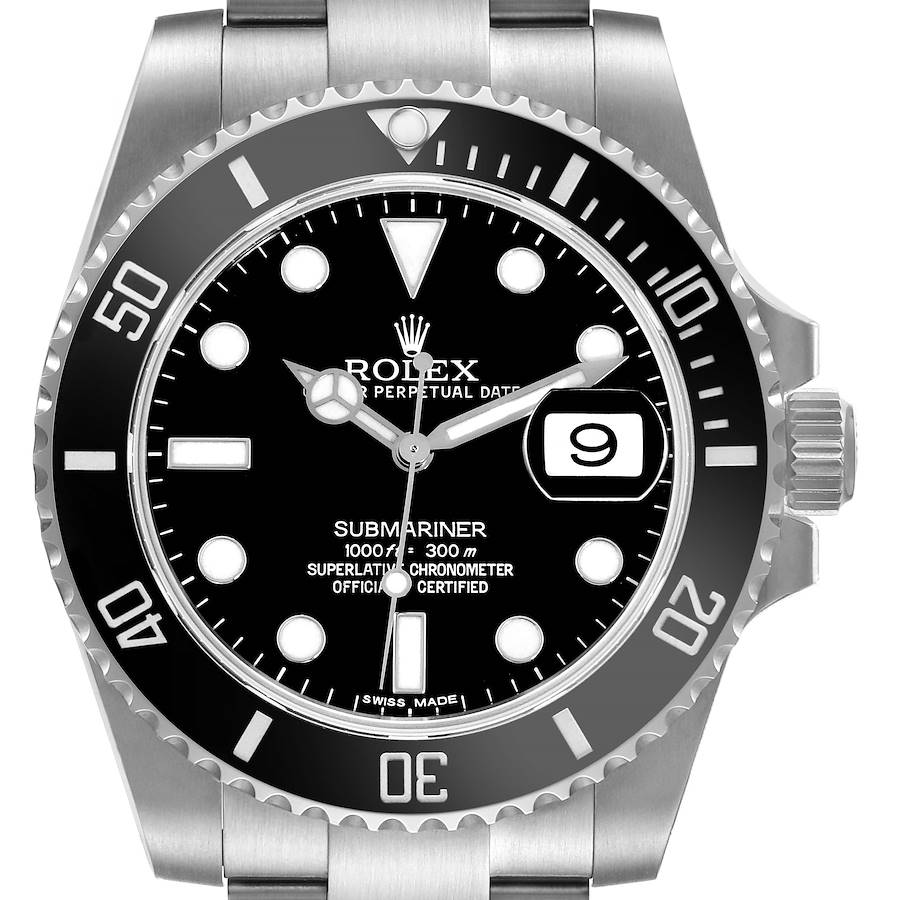 The image shows a full front view of the Rolex Submariner watch, highlighting the dial, bezel, and crown.