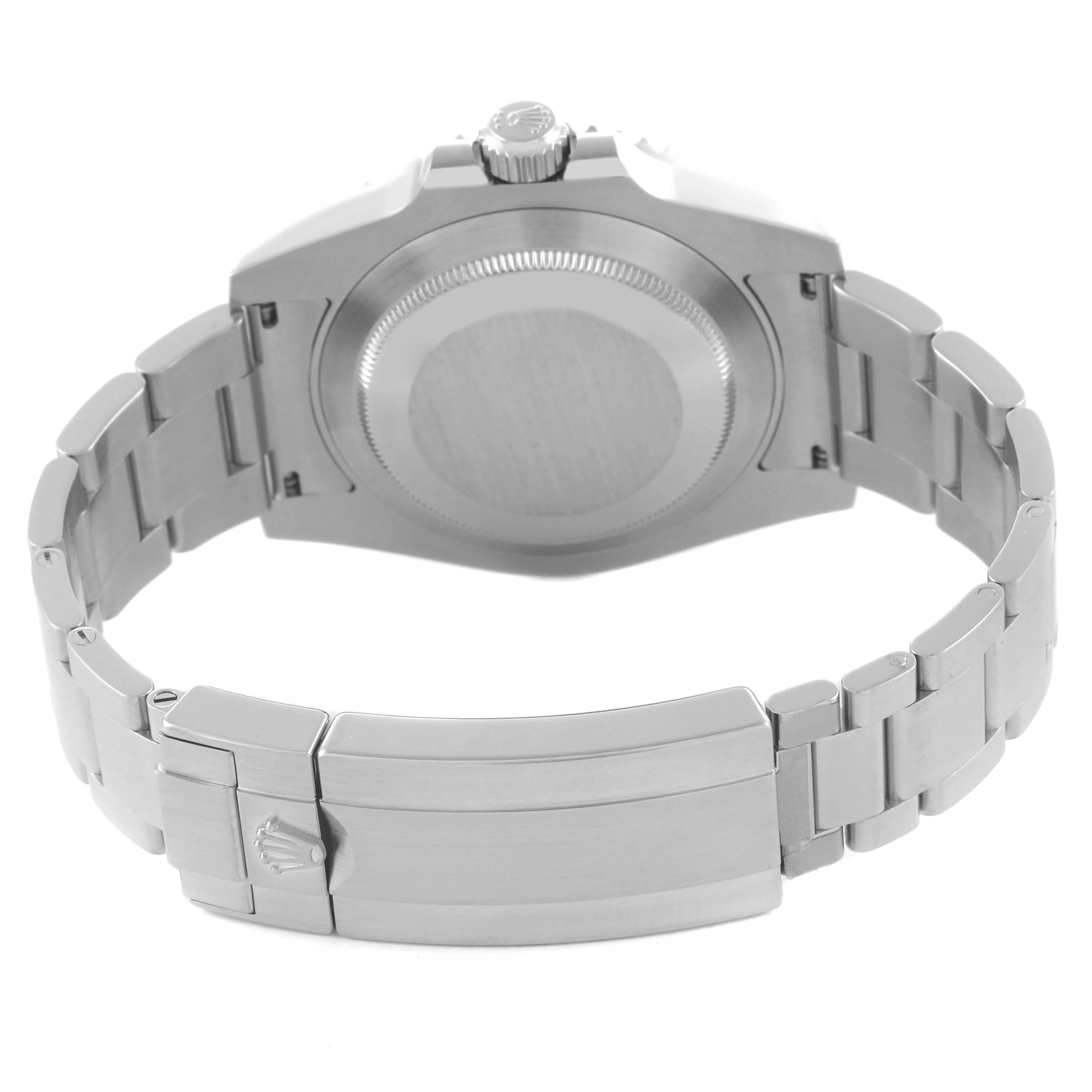 The image shows the back view of a Rolex Submariner 116610 Men
s Stainless Steel Black Dial 116610 Men
s Stainless Steel Black Dial, highlighting the case back, clasp, and bracelet.