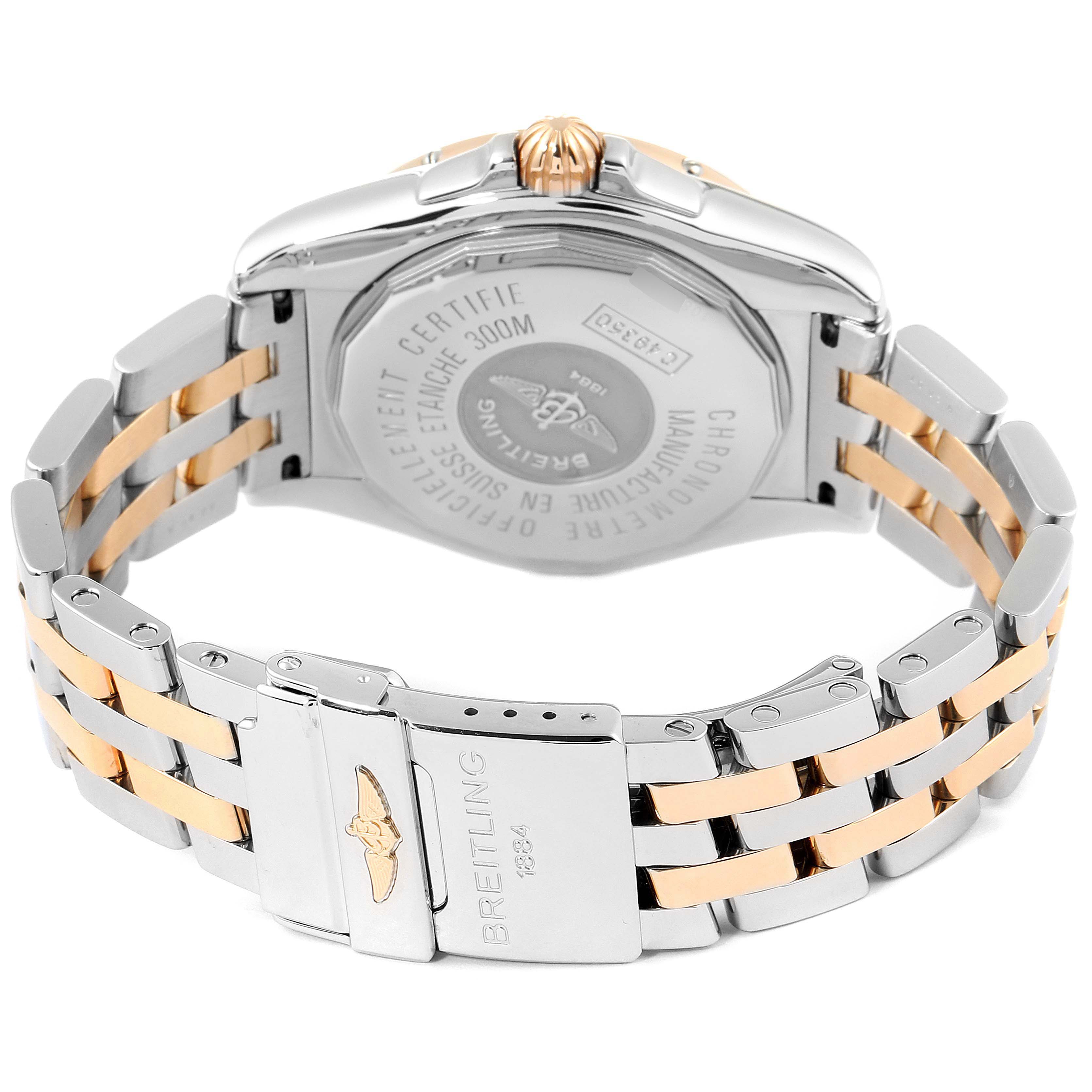 This image shows the back case and the two-tone bracelet of a Breitling Windrider C49350 Men
s Steel and Gold (two tone) Mother of Pearl Dial C49350 Men
s Steel and Gold (two tone) Mother of Pearl Dial watch.