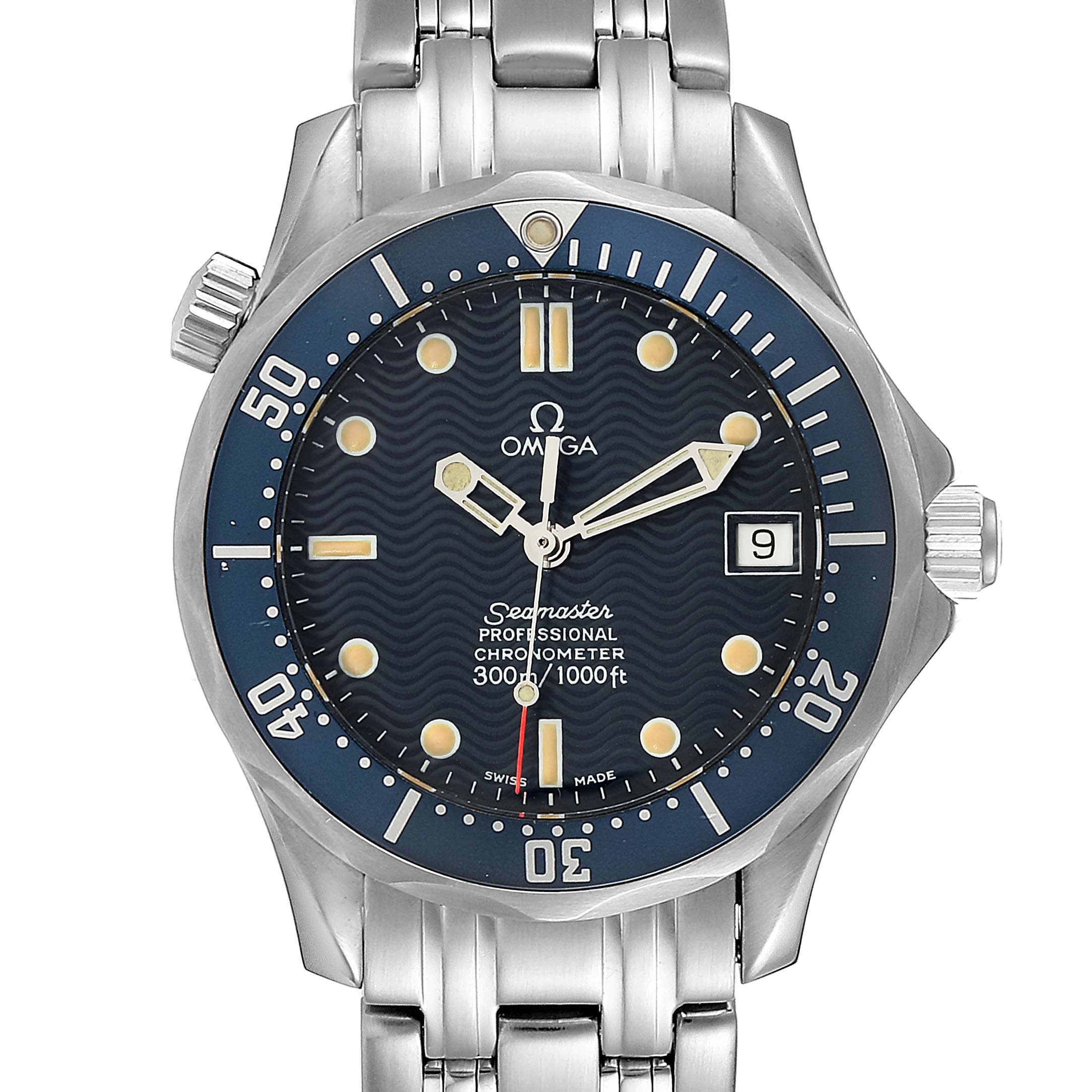 The image shows a front angle of an Omega Seamaster 2551.80.00 Men's Stainless Steel Blue Dial 2551.80.00 Men's Stainless Steel Blue Dial watch, highlighting the dial, bezel, and part of the bracelet.