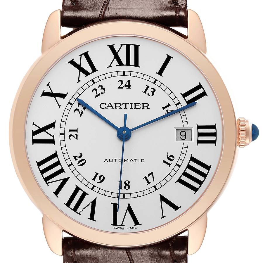 The Cartier Ronde W6701009 Men's Rose Gold Silver Dial watch is shown from the front, displaying the face, Roman numerals, hands, and date window at 3 o'clock.