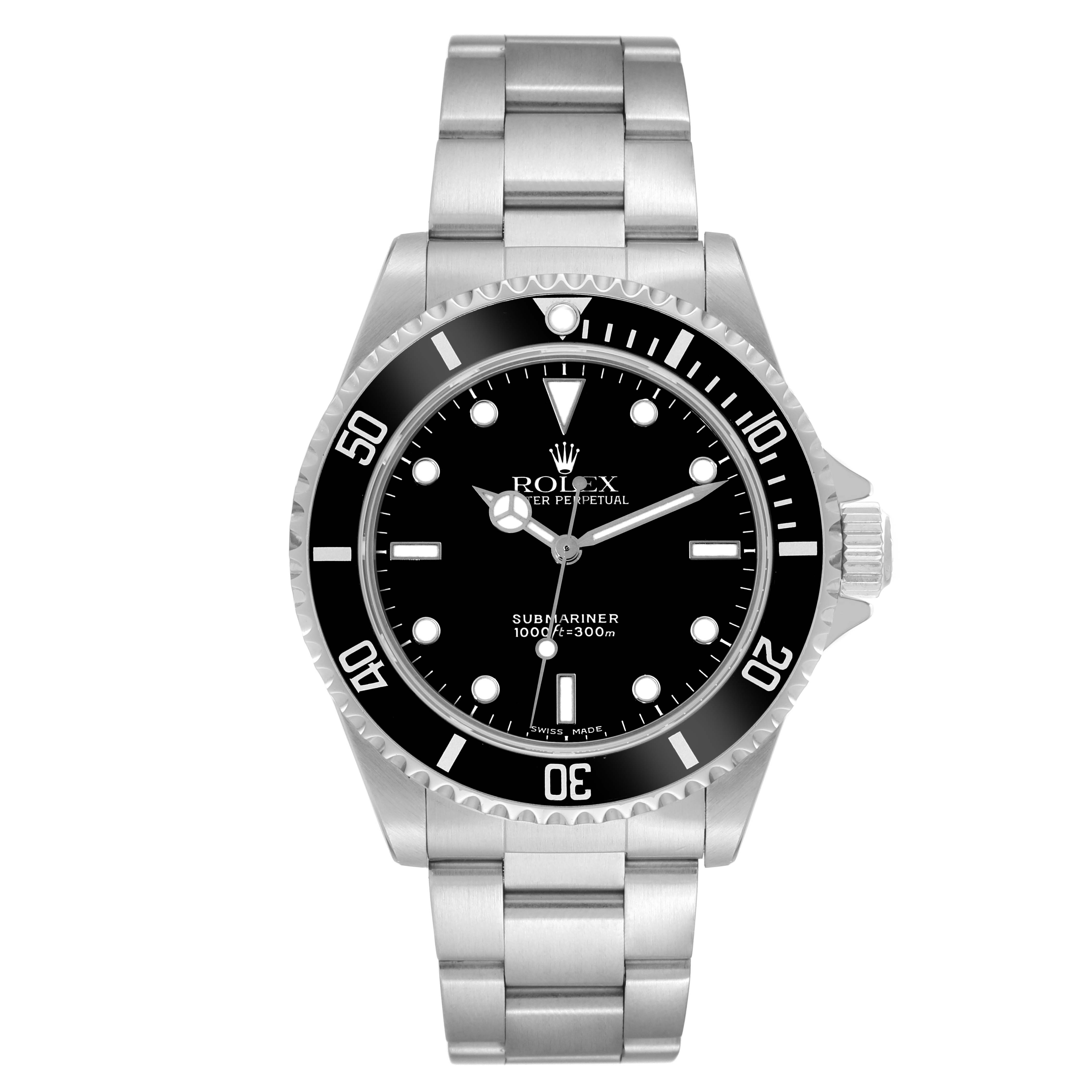 The image shows a front view of the Rolex Submariner 14060 Men
s Stainless Steel Black Dial 14060 Men
s Stainless Steel Black Dial watch, displaying its face, bezel, and bracelet.
