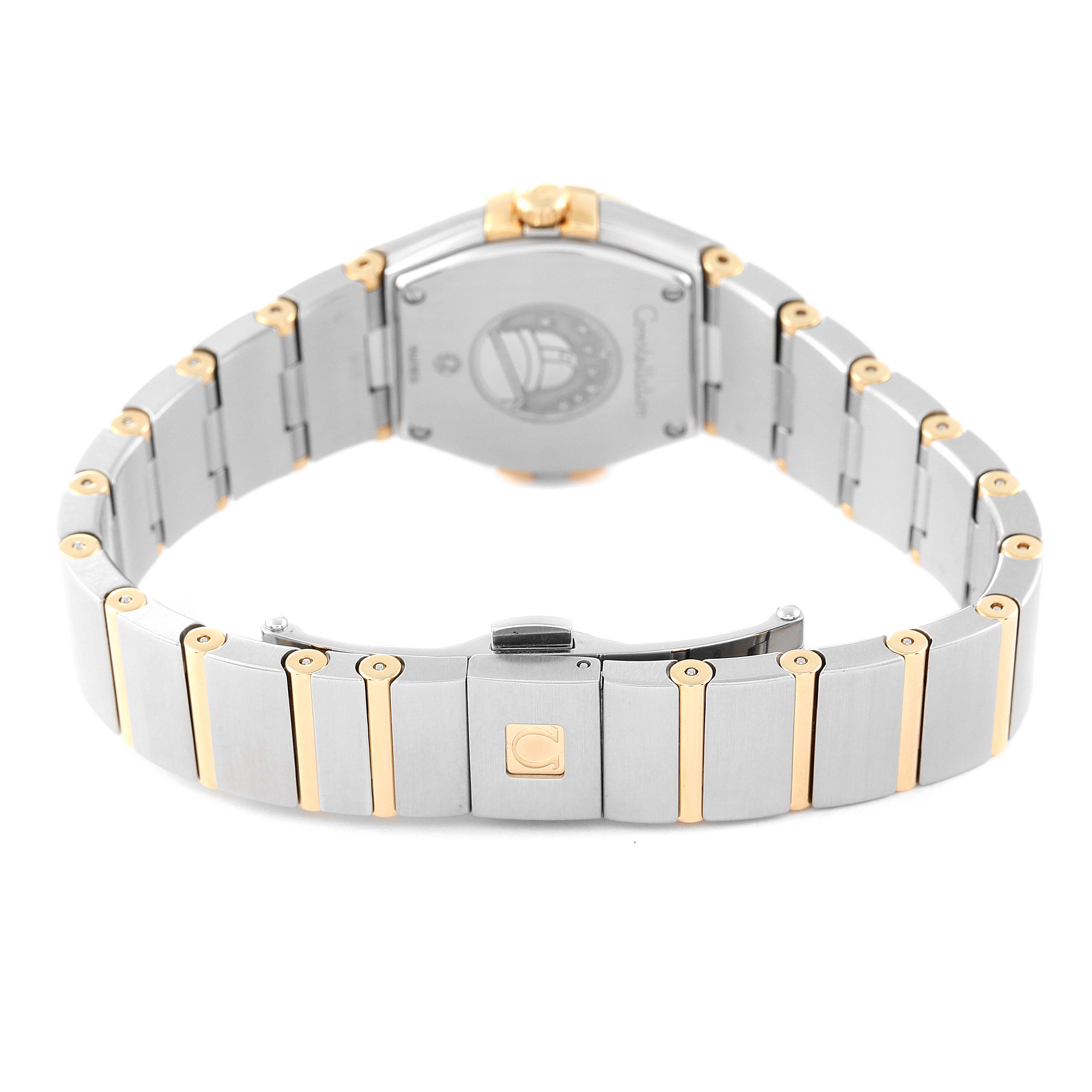 This image shows the back and clasp of the Omega 123.25.24.60.55.004 Women's Steel and Gold (two tone) Mother of Pearl Dial 123.25.24.60.55.004 Women's Steel and Gold (two tone) Mother of Pearl Dial Constellation Mother of Pearl Diamond Ladies Watch, model 123.25.24.60.55.004.