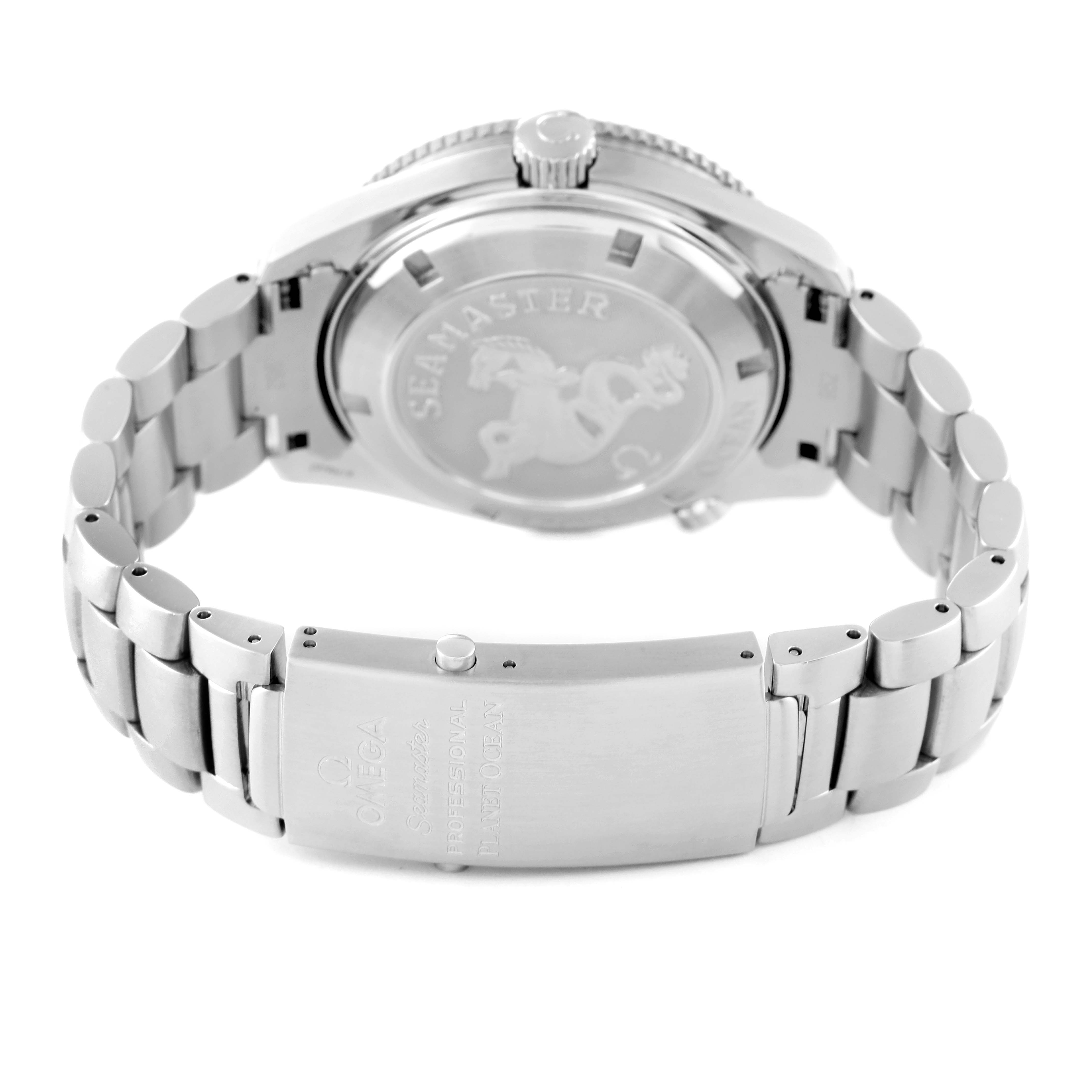 This image shows the back and bracelet clasp of an Omega Planet Ocean 2209.50.00 Men
s Stainless Steel Black Dial 2209.50.00 Men
s Stainless Steel Black Dial model from the Seamaster collection.