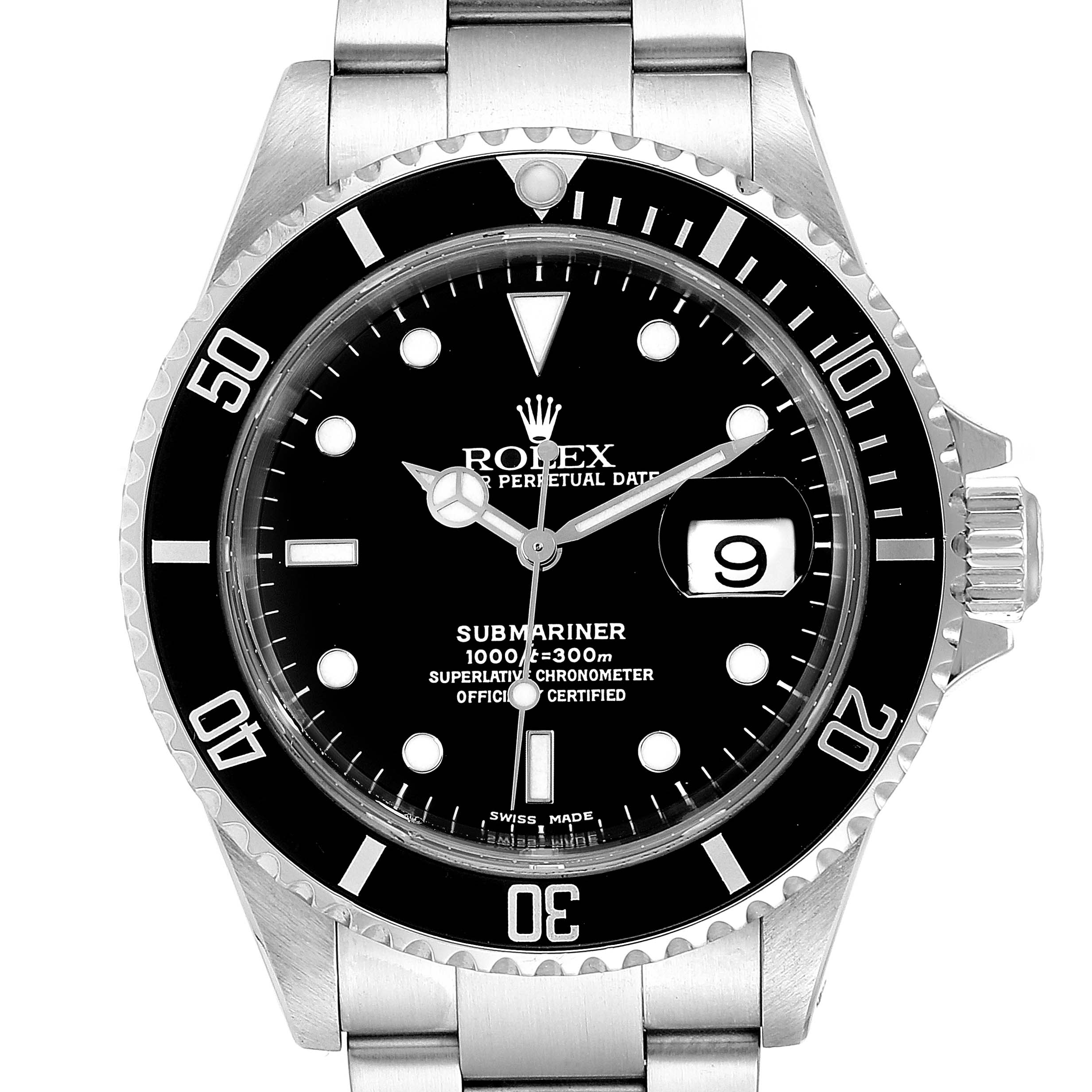 This image shows the front view of a Rolex Submariner 16610 Men
s Stainless Steel Black Dial 16610 Men
s Stainless Steel Black Dial watch, including its dial, bezel, bracelet, and crown.