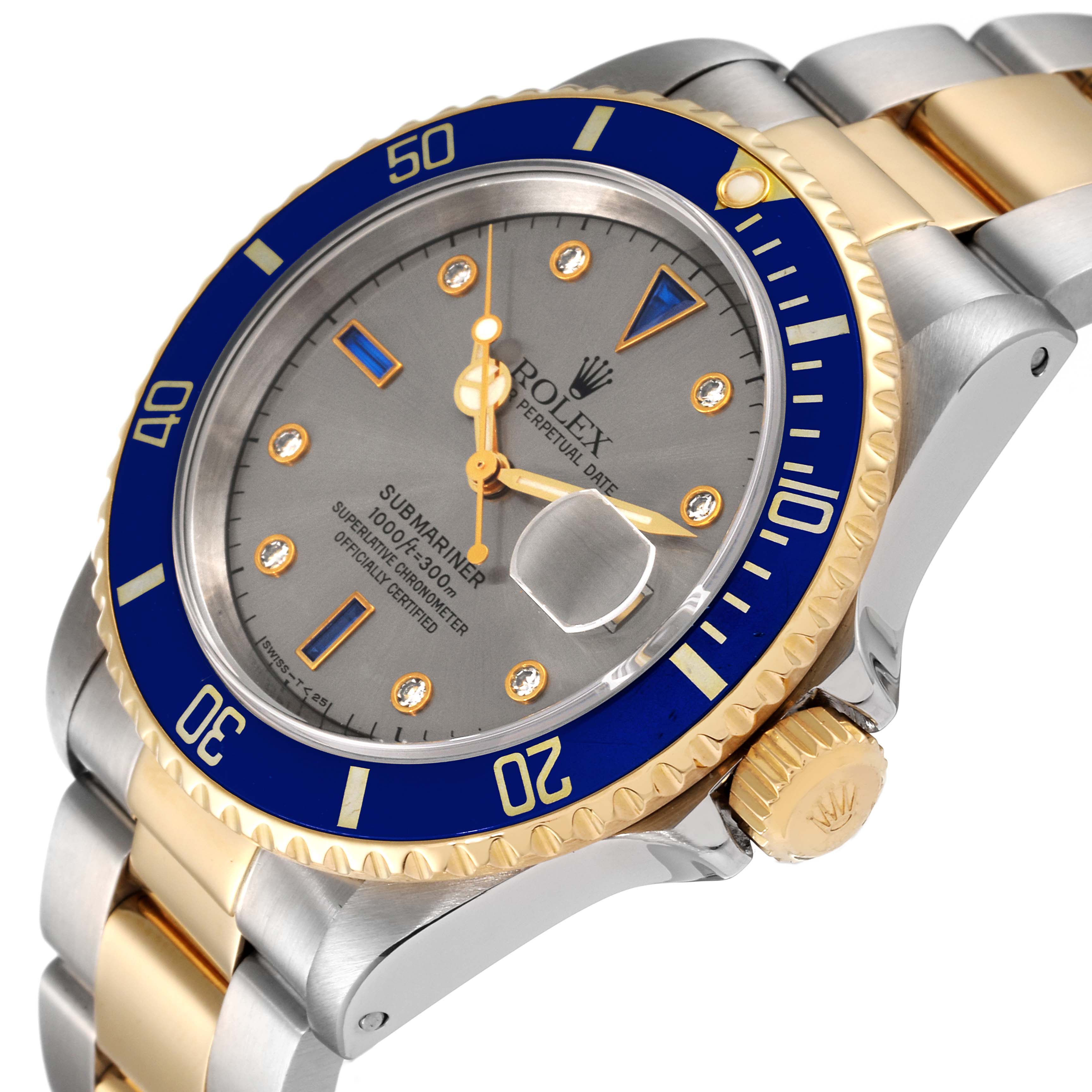 This image shows a side angle of the Rolex Submariner 16613 Men
s Steel and Gold (two tone) Grey Dial 16613 Men
s Steel and Gold (two tone) Grey Dial watch, highlighting the face, bezel, crown, and bracelet.