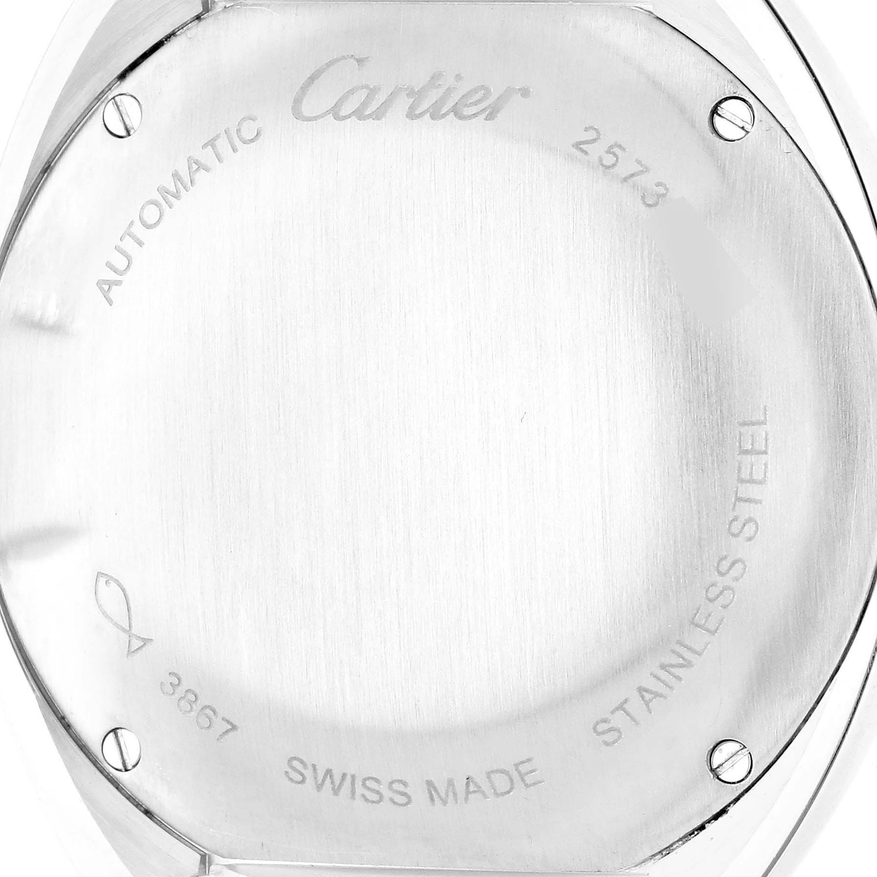 The image shows the back case of a Cartier Clé watch, displaying brand etching and specifications.