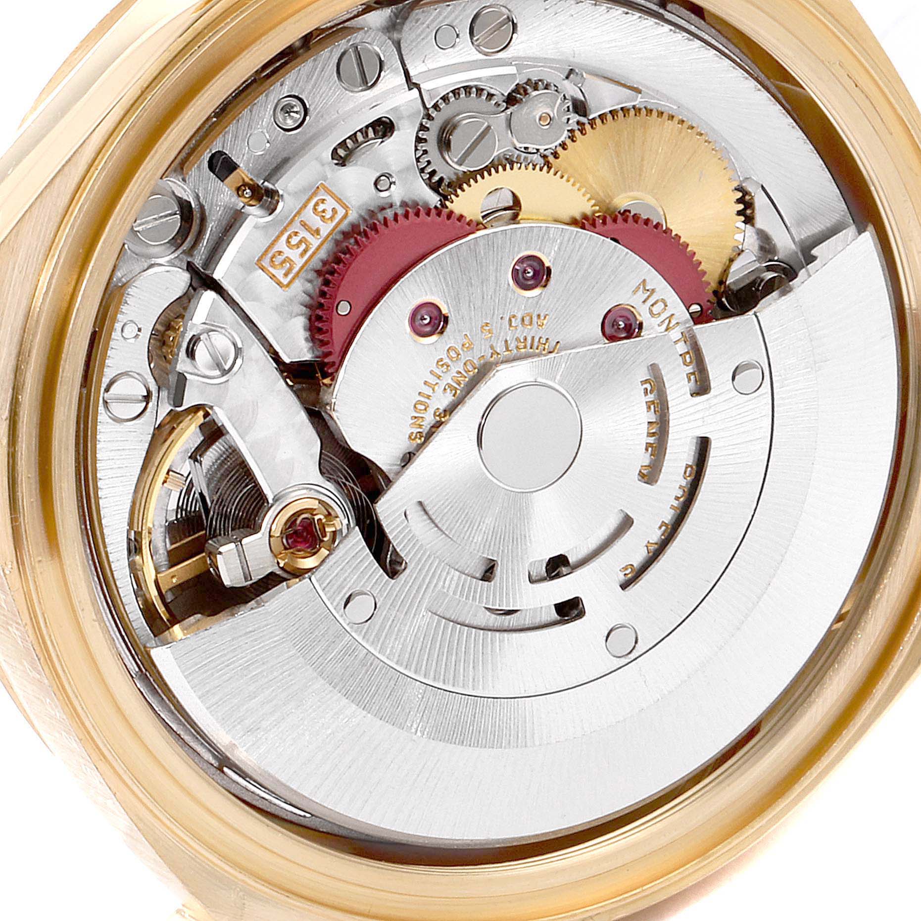 This image shows a close-up, top-down view of the intricate internal mechanism of a Rolex President 18238 Men
s Yellow Gold Champagne Dial 18238 Men
s Yellow Gold Champagne Dial model watch.