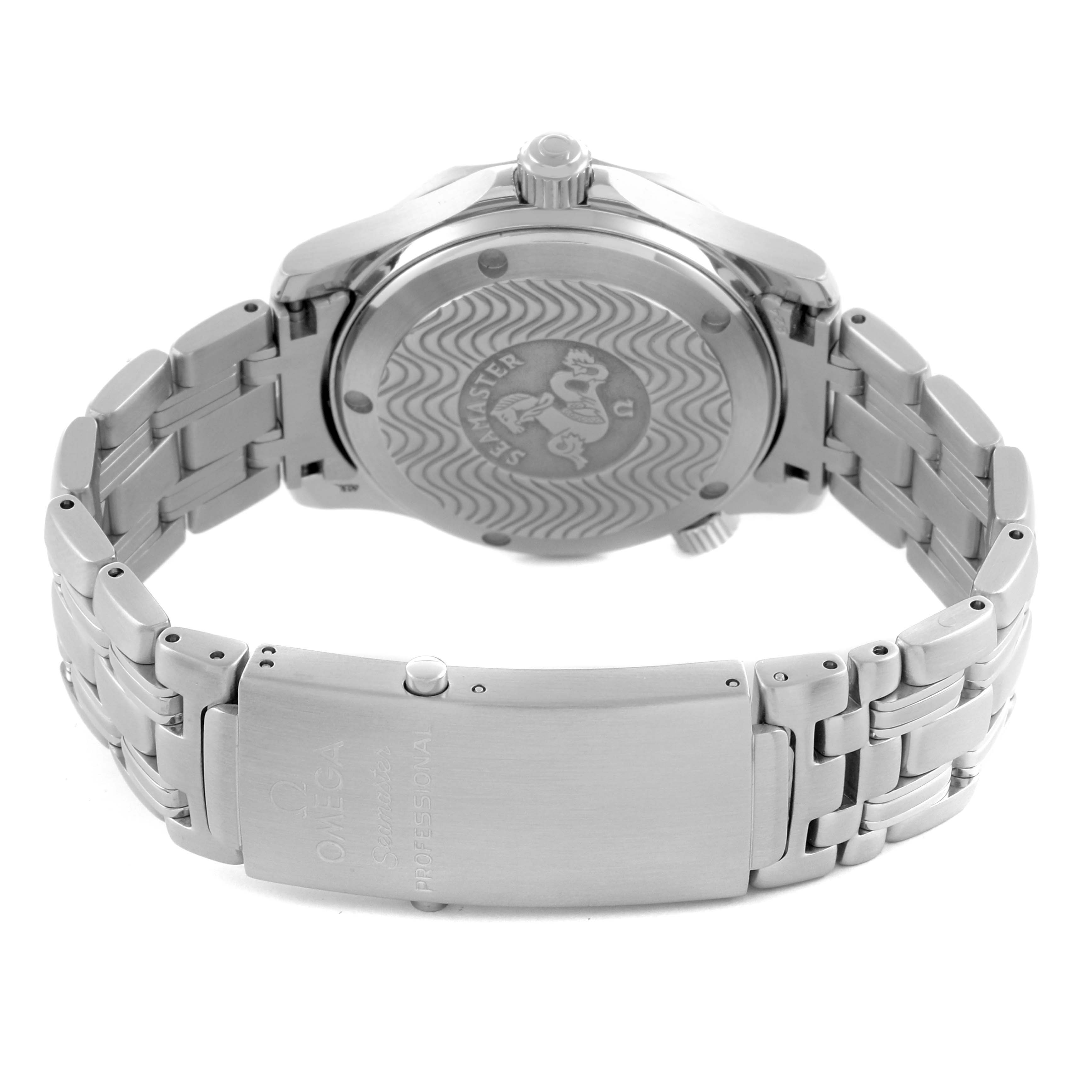 The image shows the back case and bracelet clasp of an Omega Seamaster 2551.80.00 Men
s Stainless Steel Blue Dial 2551.80.00 Men
s Stainless Steel Blue Dial watch.