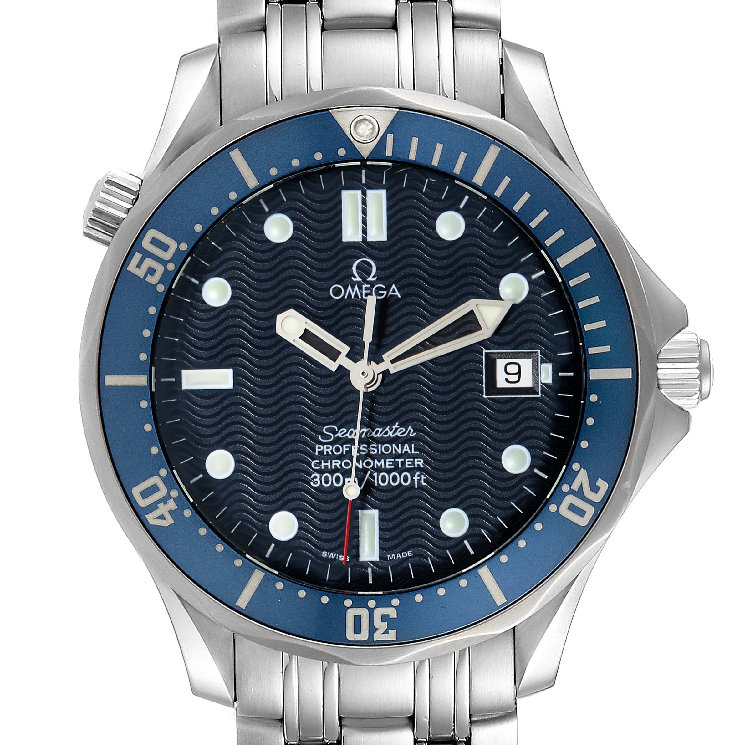 The image shows a head-on view of the Omega Seamaster 2531.80.00 Men
s Stainless Steel Blue Dial 2531.80.00 Men
s Stainless Steel Blue Dial watch
s dial, bezel, and part of the bracelet.