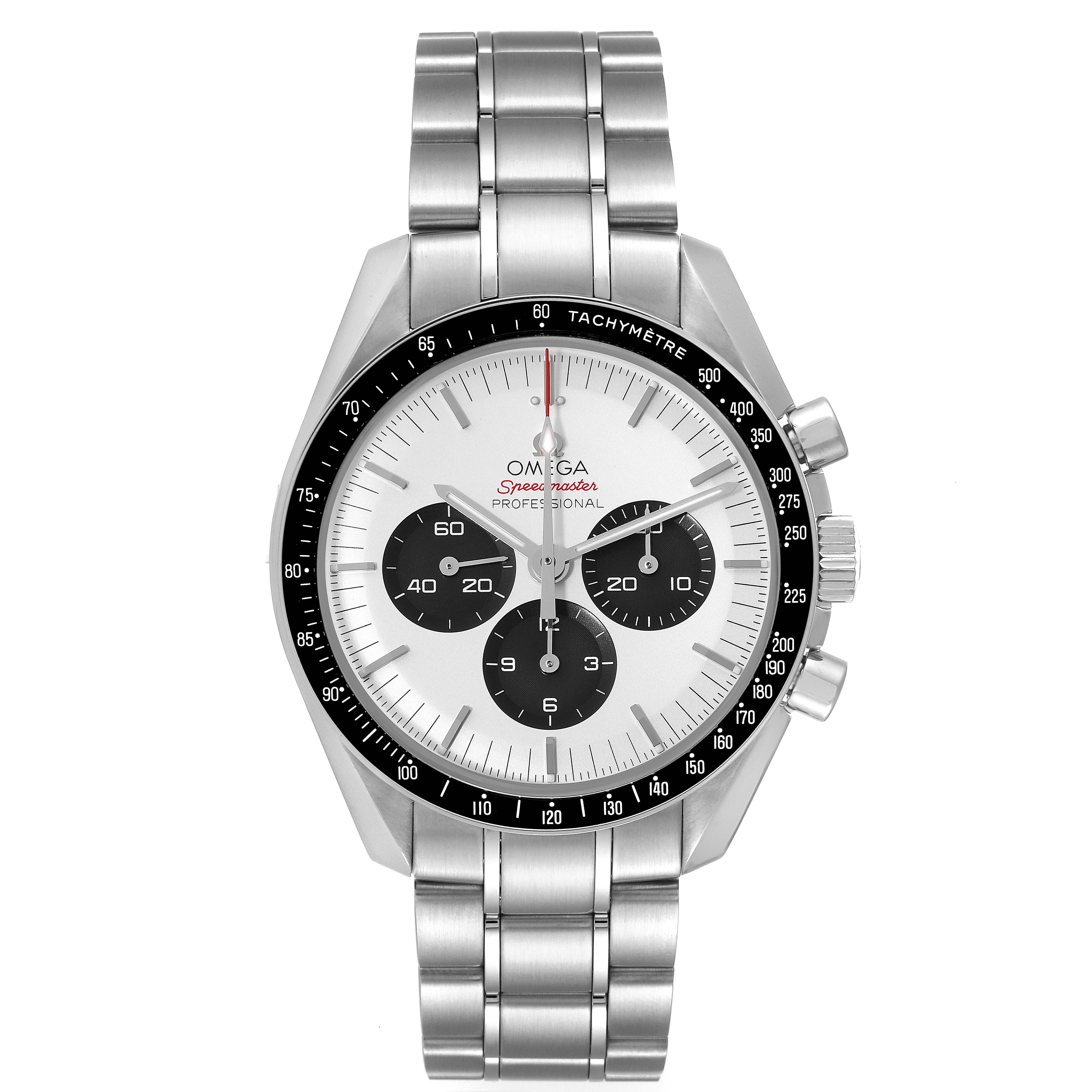 The image shows a front view of an Omega Speedmaster 522.30.42.30.04.001 Men's Stainless Steel White Dial 522.30.42.30.04.001 Men's Stainless Steel White Dial watch, showcasing its dial, bezel, and stainless steel bracelet.