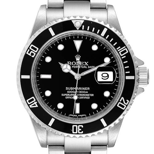 The image shows a front view of a Rolex Submariner watch, displaying the dial, bezel, and part of the bracelet.