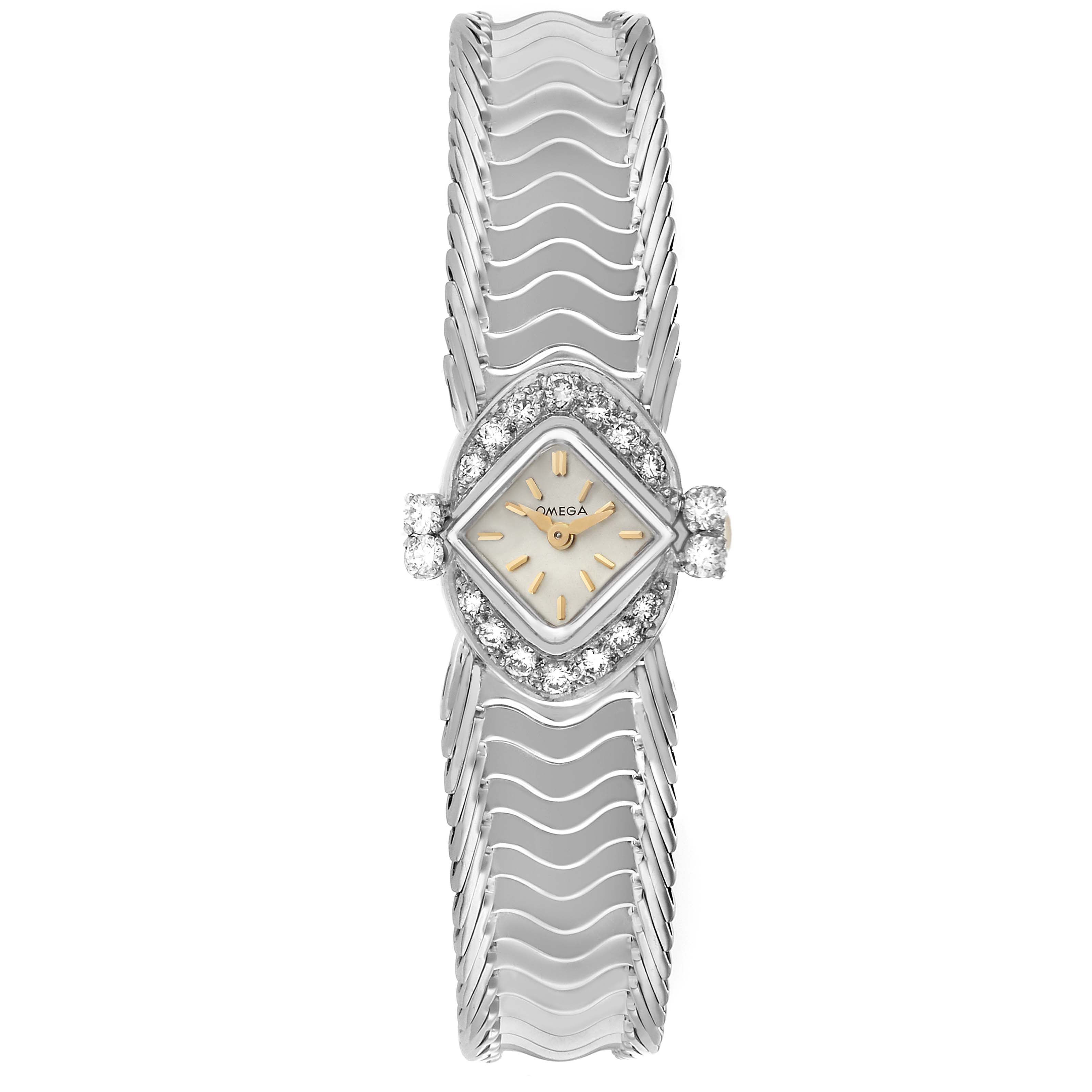 The Omega 119.26.65 Women's Stainless Steel Silver Dial De Ville Vintage Diamond Ladies Watch 119.26.65 is shown from the top, highlighting the face, bezel, and bracelet.