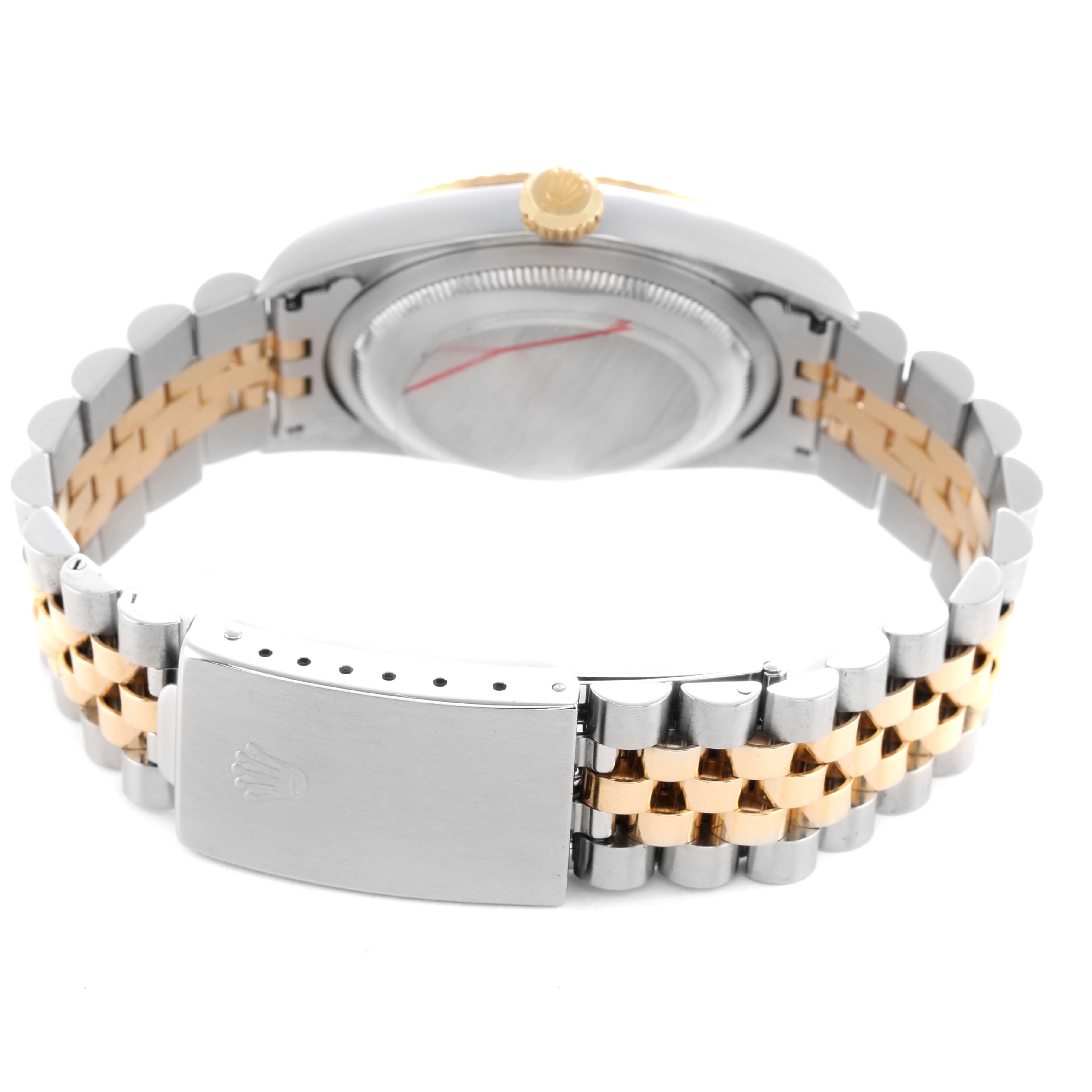 The image shows the back and clasp of a Rolex Datejust 16233 Men's Steel and Gold (two tone) White Dial, featuring a two-tone metal bracelet.