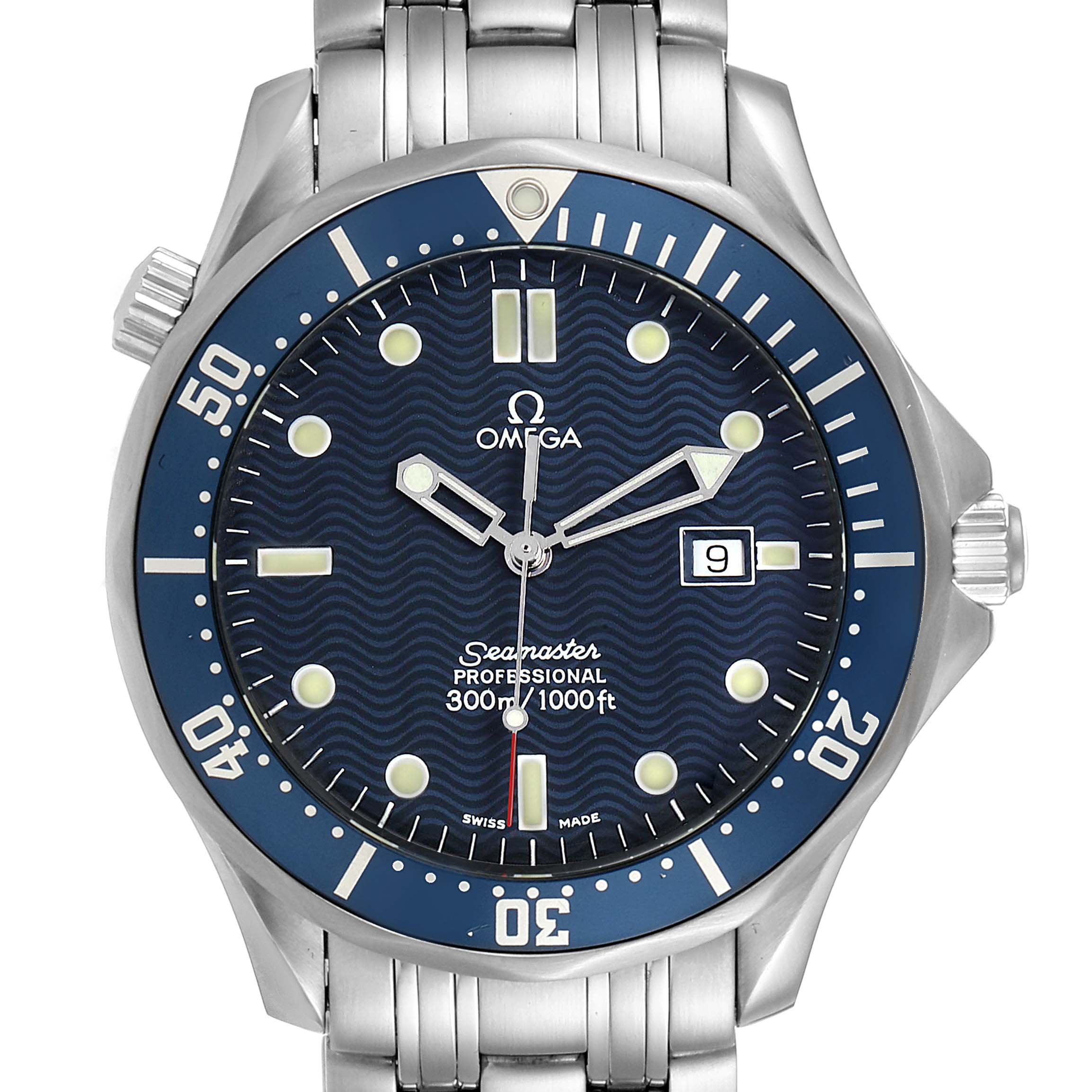 The image shows a front view of the Omega Seamaster 2541.80.00 Men
s Stainless Steel Blue Dial 2541.80.00 Men
s Stainless Steel Blue Dial watch, highlighting the face, bezel, and part of the bracelet.