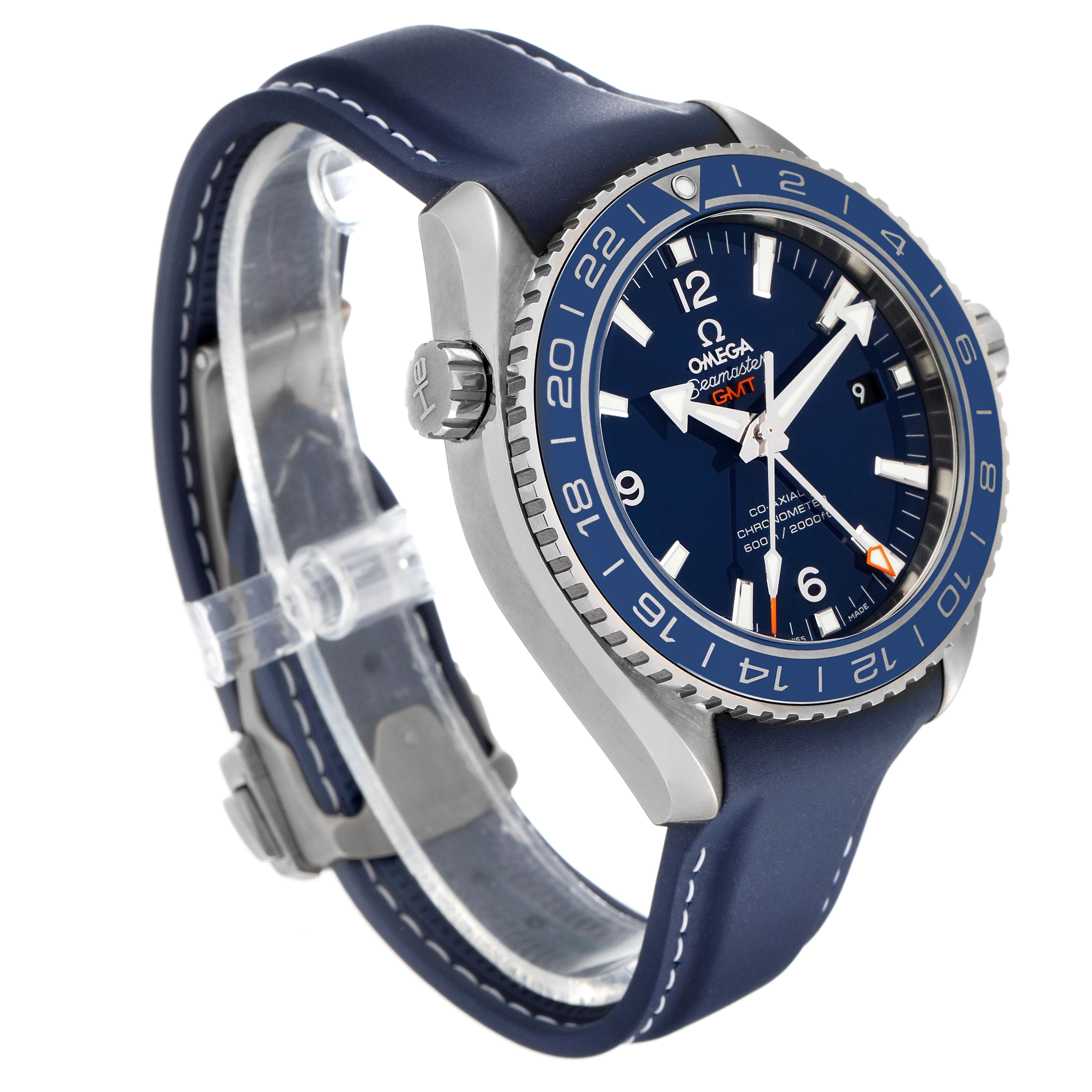 This image shows an angled side view of the Omega Planet Ocean 232.92.44.22.03.001 Men's Titanium Blue Dial 232.92.44.22.03.001 Men's Titanium Blue Dial watch, highlighting its bezel, dial, and strap.