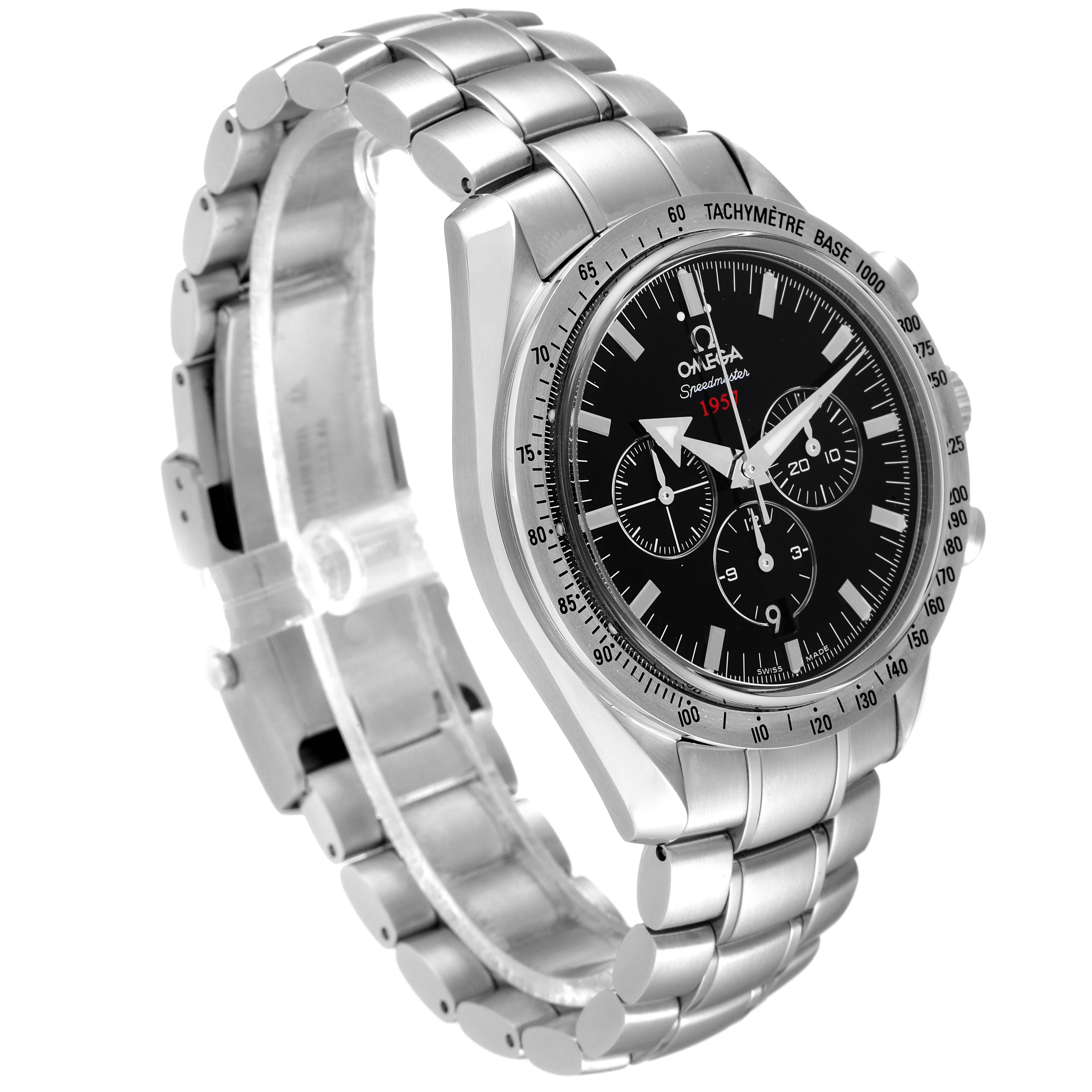 The image shows an Omega Speedmaster 321.10.42.50.01.001 Men
s Stainless Steel Black Dial 321.10.42.50.01.001 Men
s Stainless Steel Black Dial watch at a three-quarter angle, highlighting the dial, tachymeter bezel, and metal bracelet.
