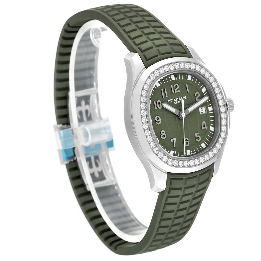 Patek philippe aquanaut green rubber outlet strap