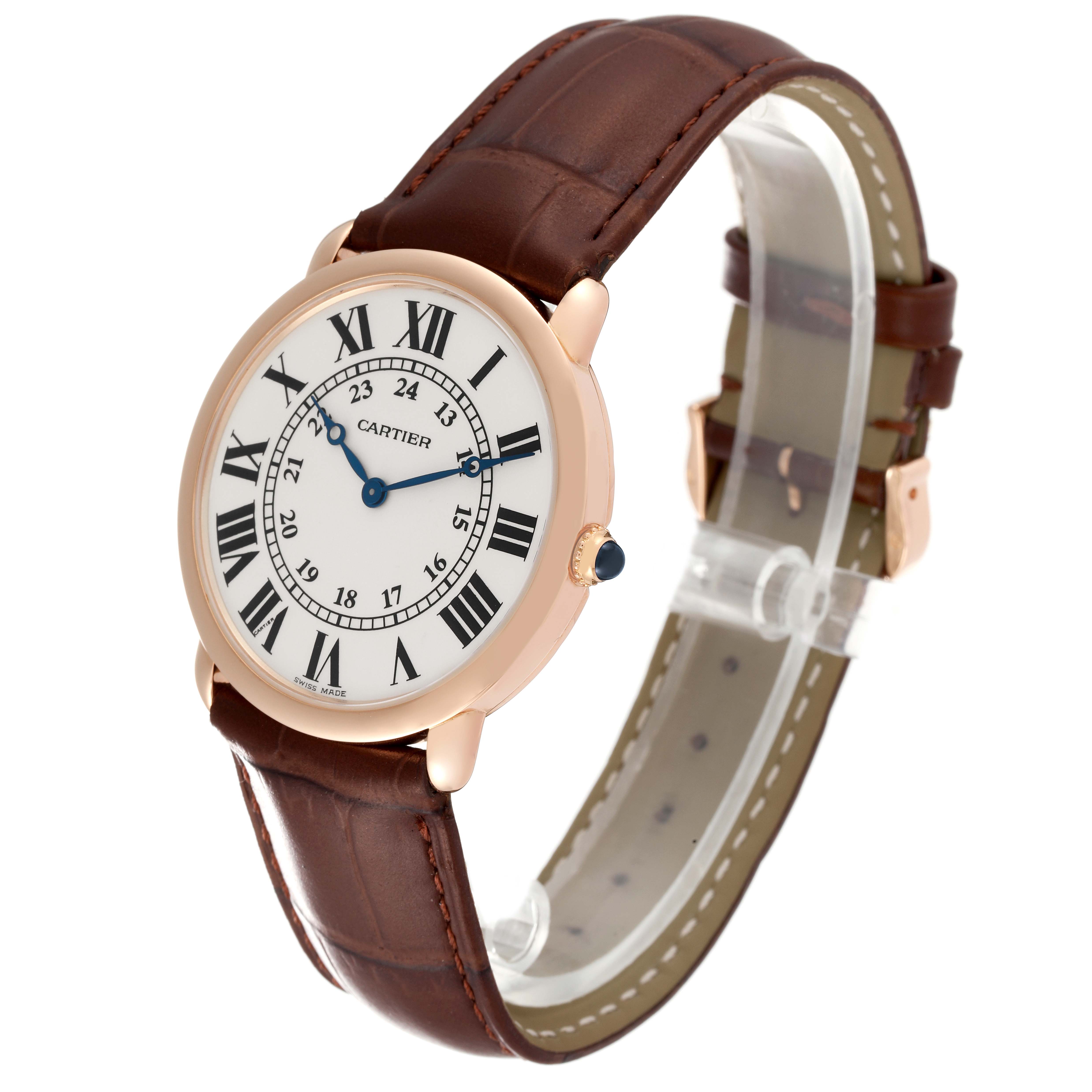 The image shows a Cartier Ronde W6800251 Men's Rose Gold Silver Dial W6800251 Men's Rose Gold Silver Dial watch at a three-quarters angle, displaying its face, strap, and buckle.