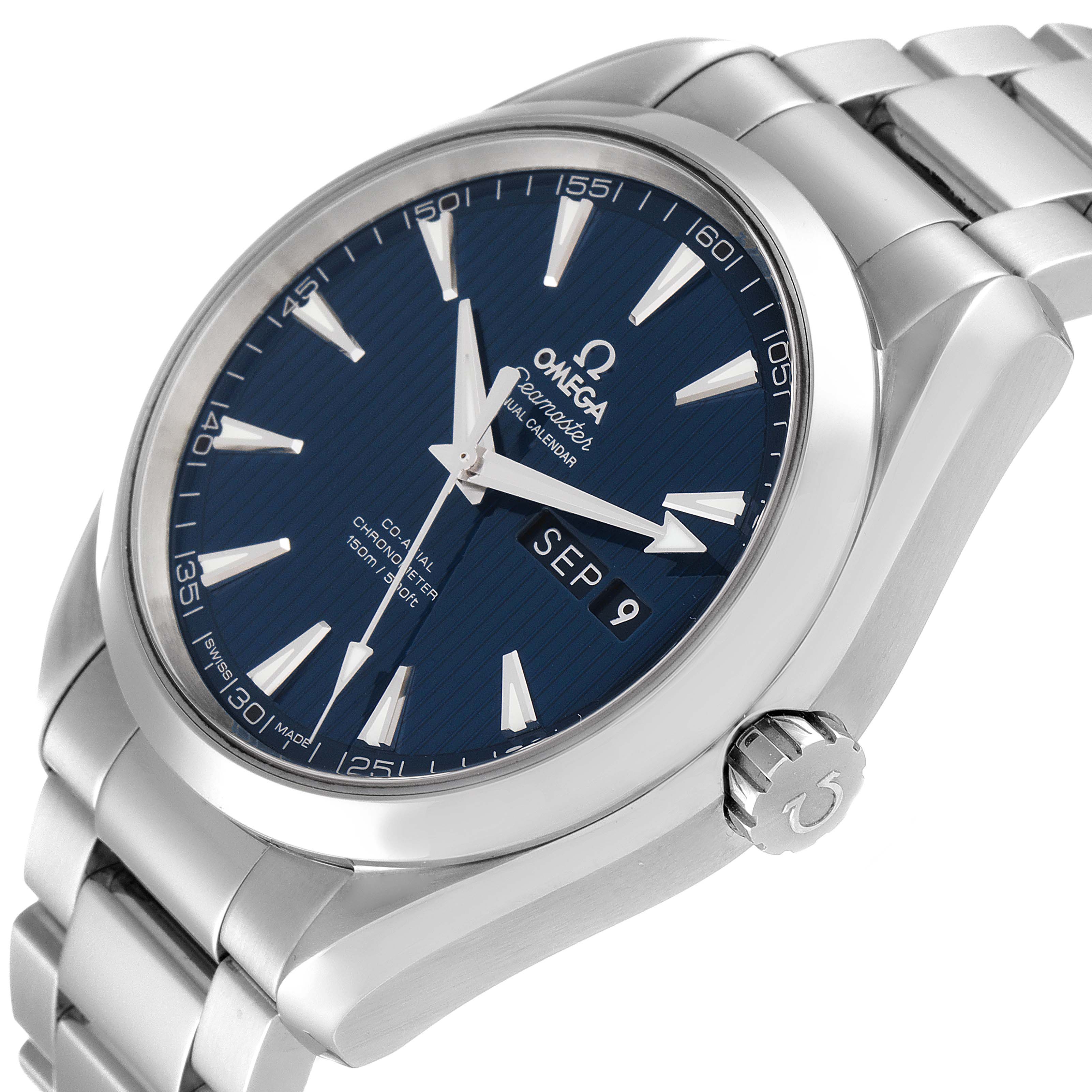 This Omega Aqua Terra 231.10.43.22.03.002 Men's Stainless Steel Blue Dial 231.10.43.22.03.002 Men's Stainless Steel Blue Dial watch is shown at an oblique angle, highlighting its blue dial, date display, and stainless steel bracelet.