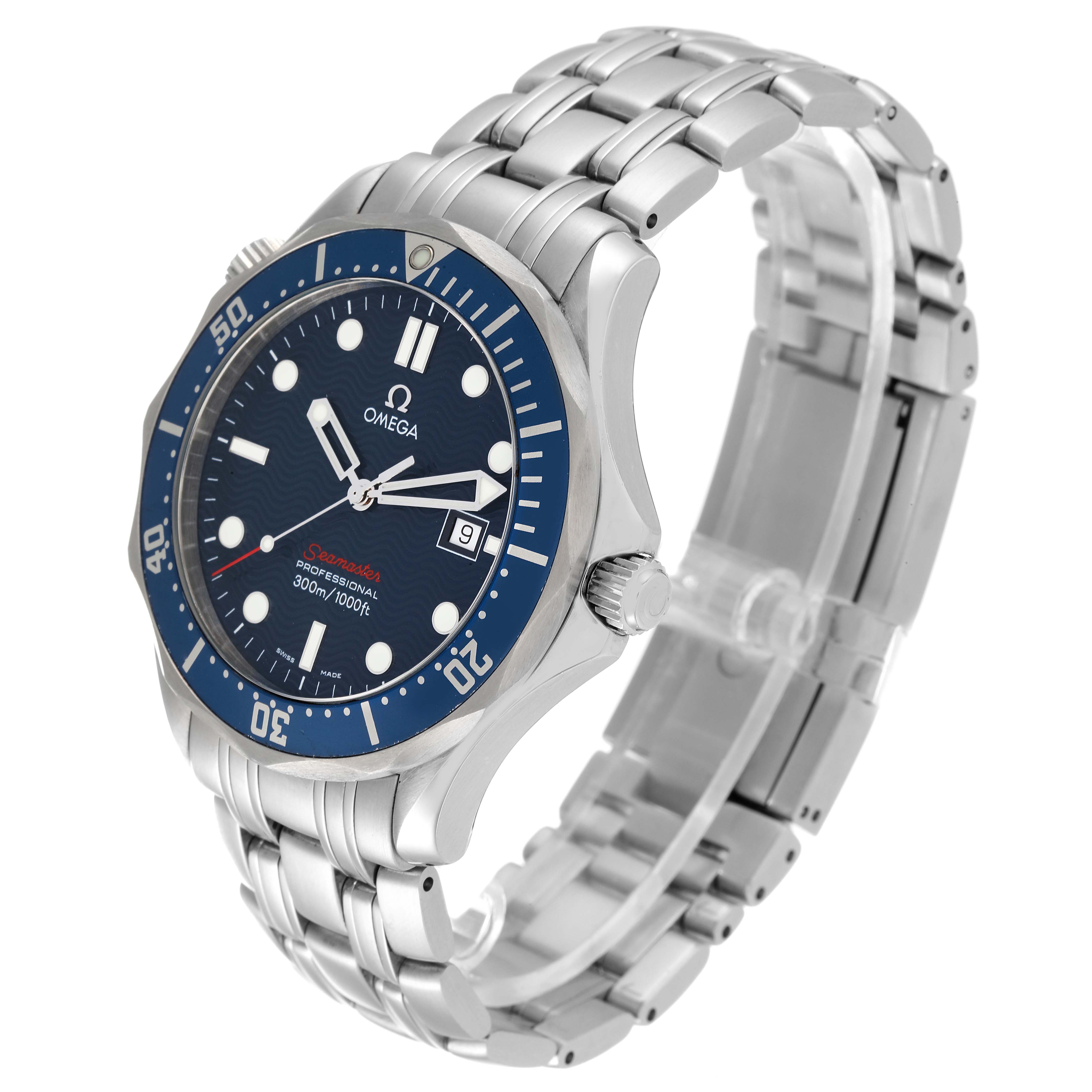 This image shows an Omega Seamaster 2221.80.00 Men's Stainless Steel Blue Dial 2221.80.00 Men's Stainless Steel Blue Dial watch from an angle featuring its face, bezel, crown, and stainless steel bracelet.